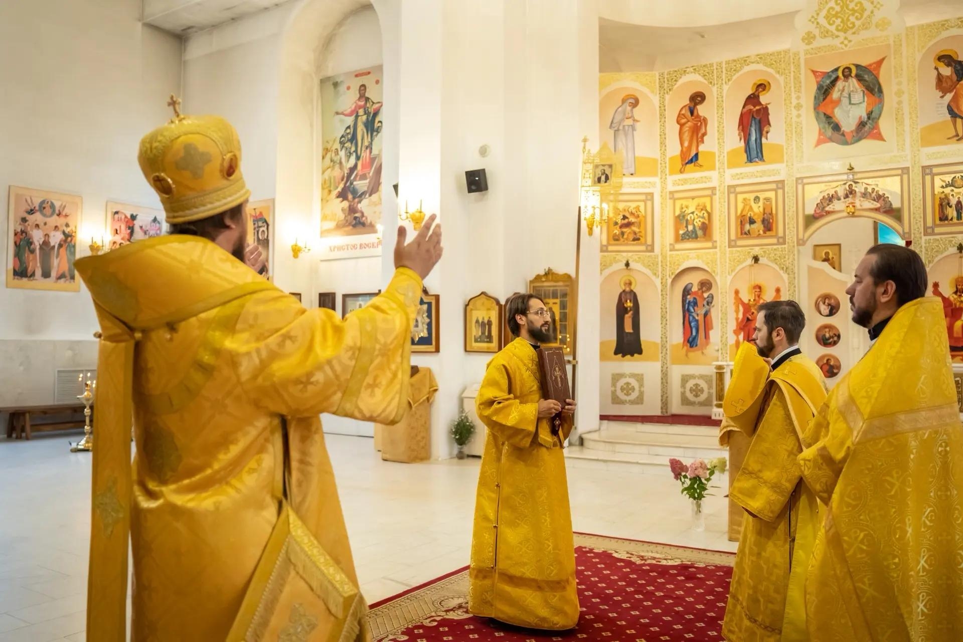 Литургия в субботу 15-й седмицы по Пятидесятнице, блгв. вел. кн. Александра Невского