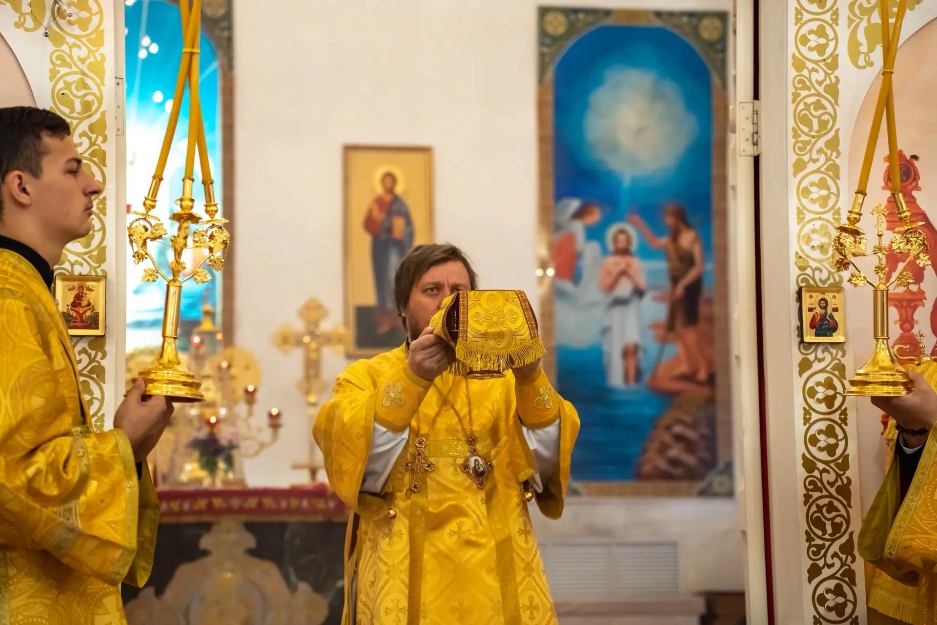 Литургия в субботу 15-й седмицы по Пятидесятнице, блгв. вел. кн. Александра Невского