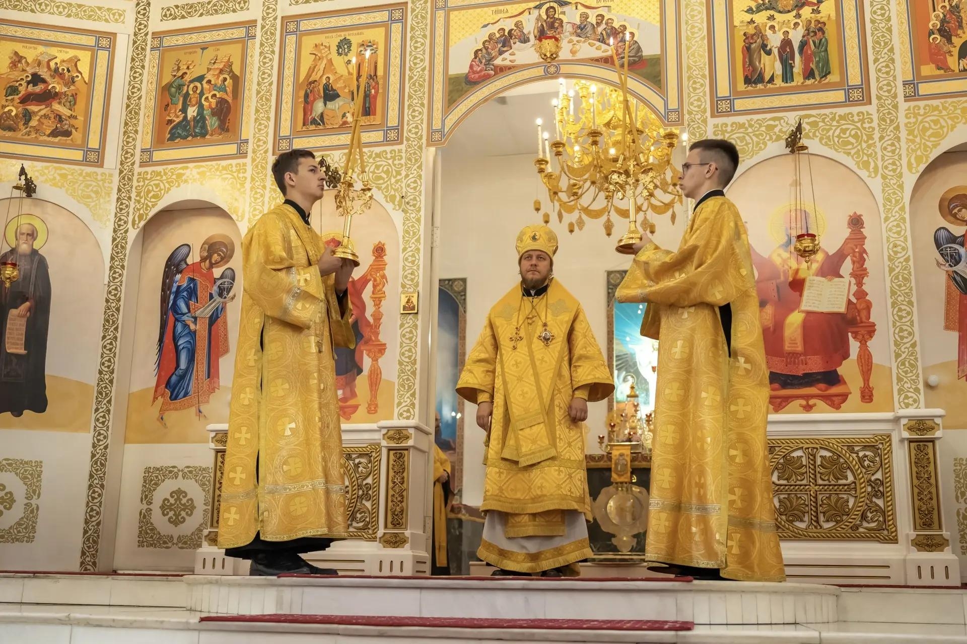 Литургия в субботу 15-й седмицы по Пятидесятнице, блгв. вел. кн. Александра Невского