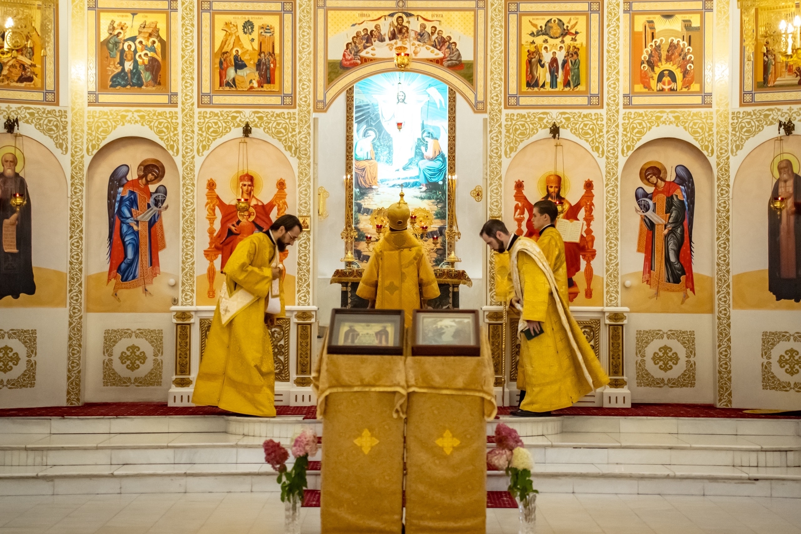 Всенощное бдение в канун Недели 15-й по Пятидесятнице, блгвв. кнн. Петра и Февронии Муромских