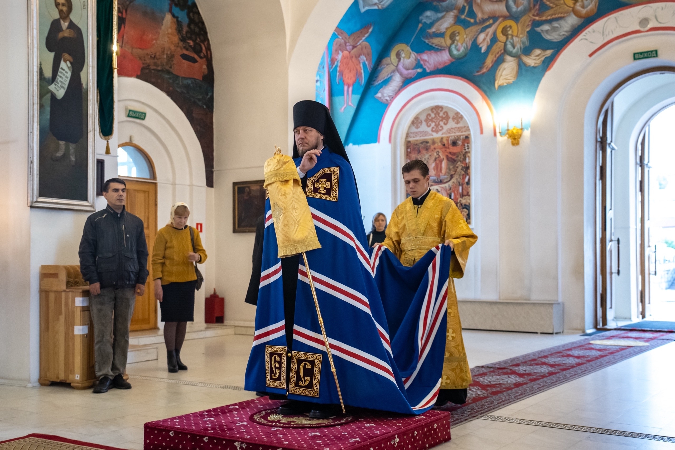 Всенощное бдение в канун Недели 15-й по Пятидесятнице, блгвв. кнн. Петра и Февронии Муромских
