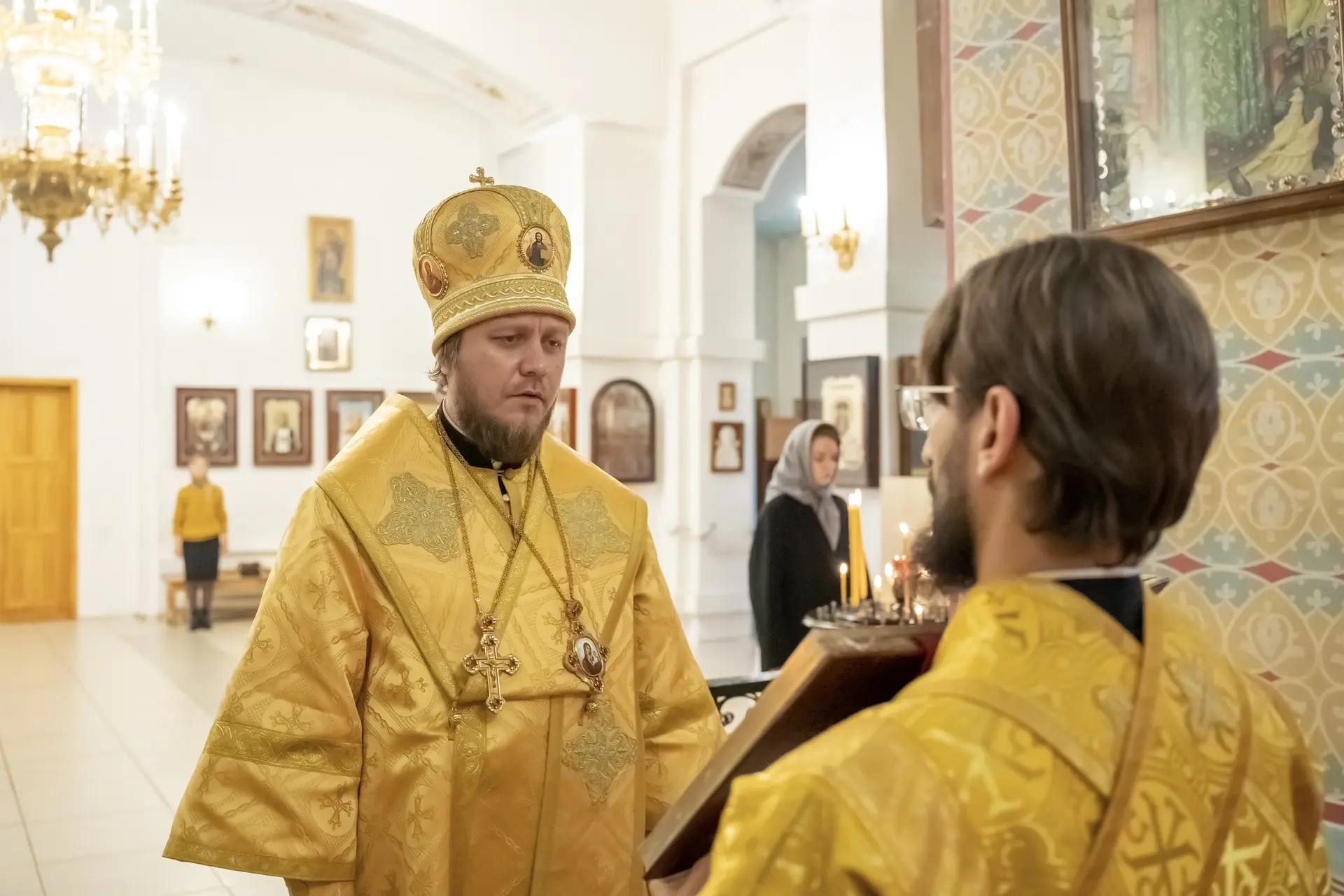 Литургия в понедельник 16-й седмицы по Пятидесятнице, прп. Симеона Столпника и матери его Марфы, начало индикта