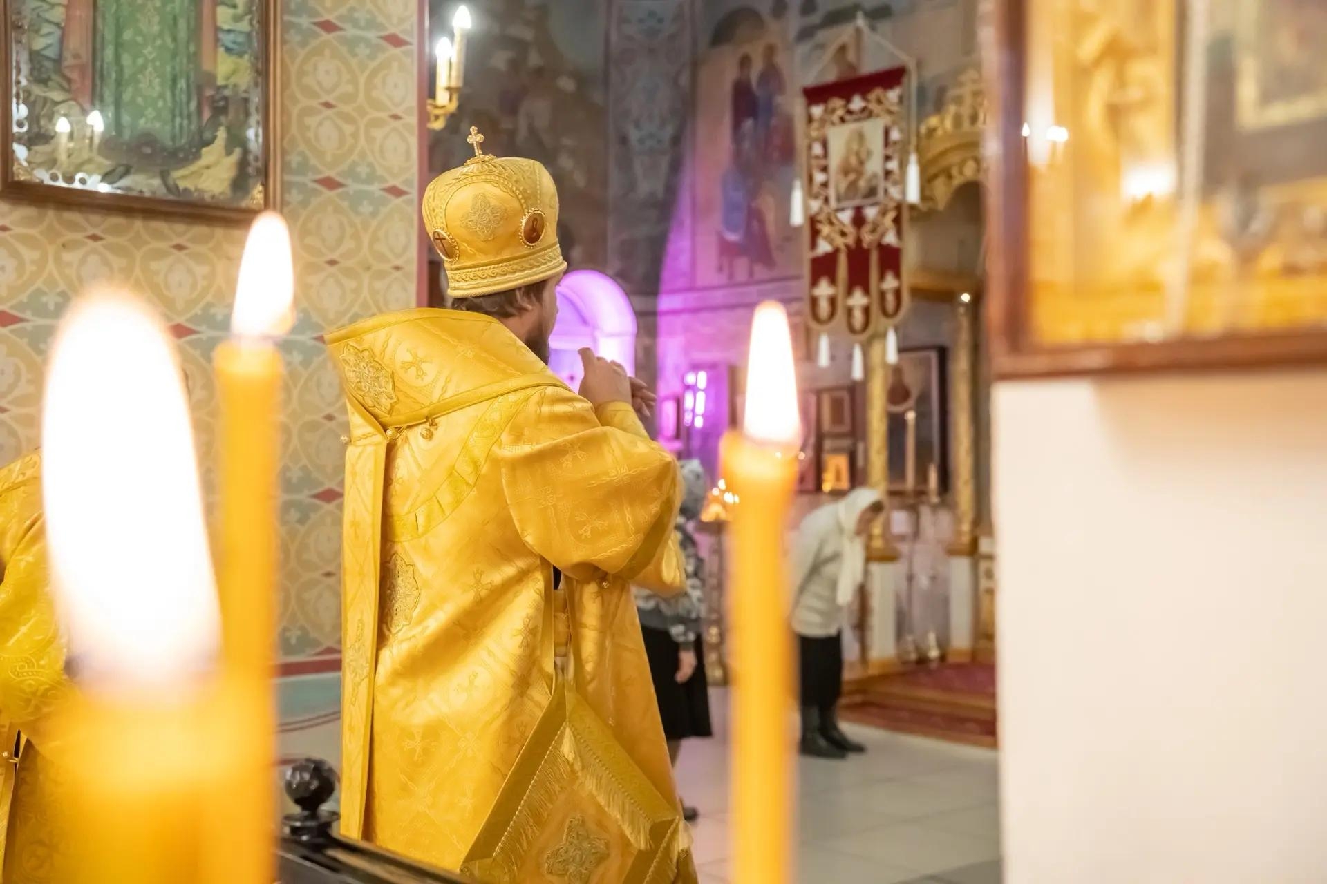 Литургия в понедельник 16-й седмицы по Пятидесятнице, прп. Симеона Столпника и матери его Марфы, начало индикта