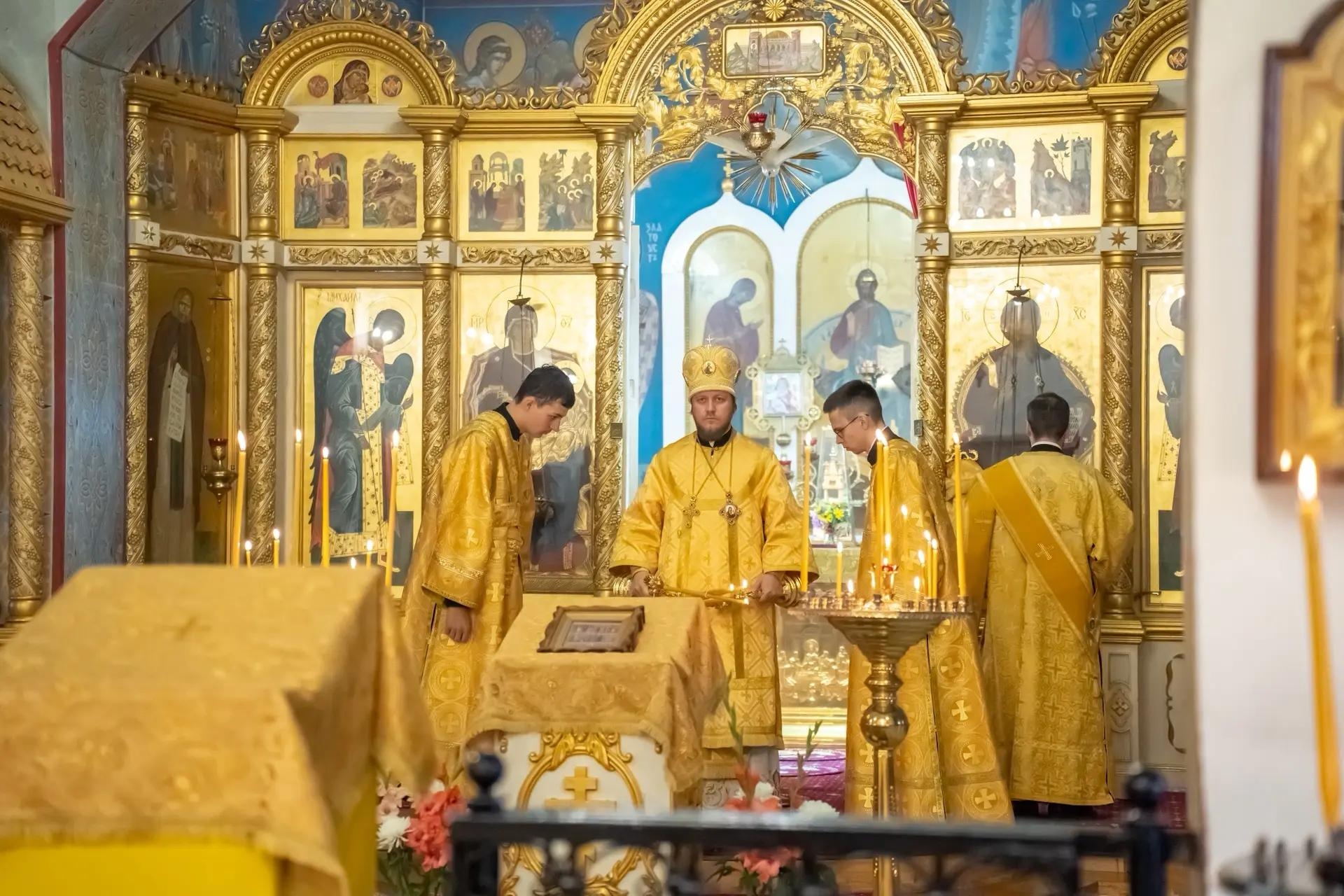 Литургия в понедельник 16-й седмицы по Пятидесятнице, прп. Симеона Столпника и матери его Марфы, начало индикта