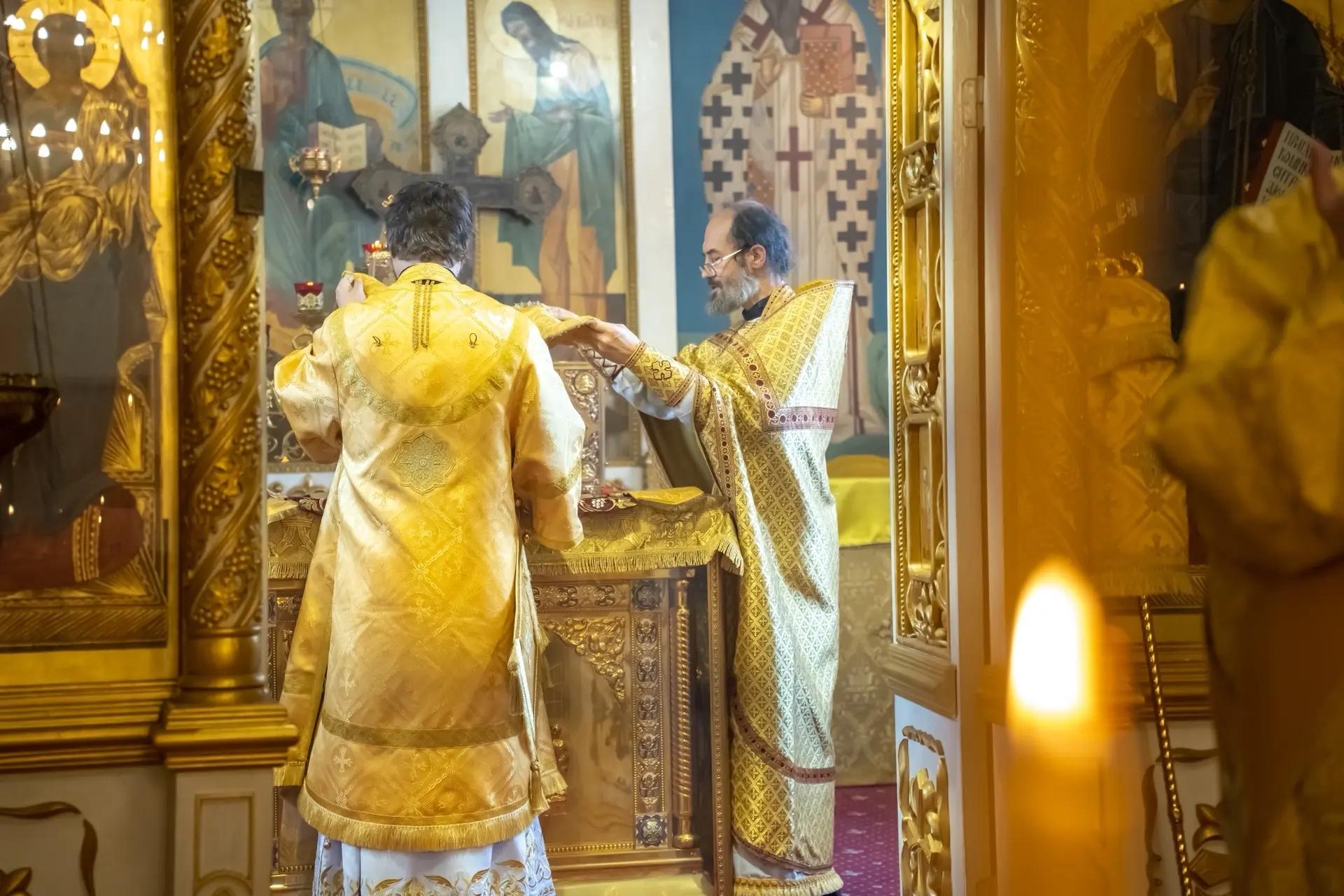 Литургия в понедельник 16-й седмицы по Пятидесятнице, прп. Симеона Столпника и матери его Марфы, начало индикта