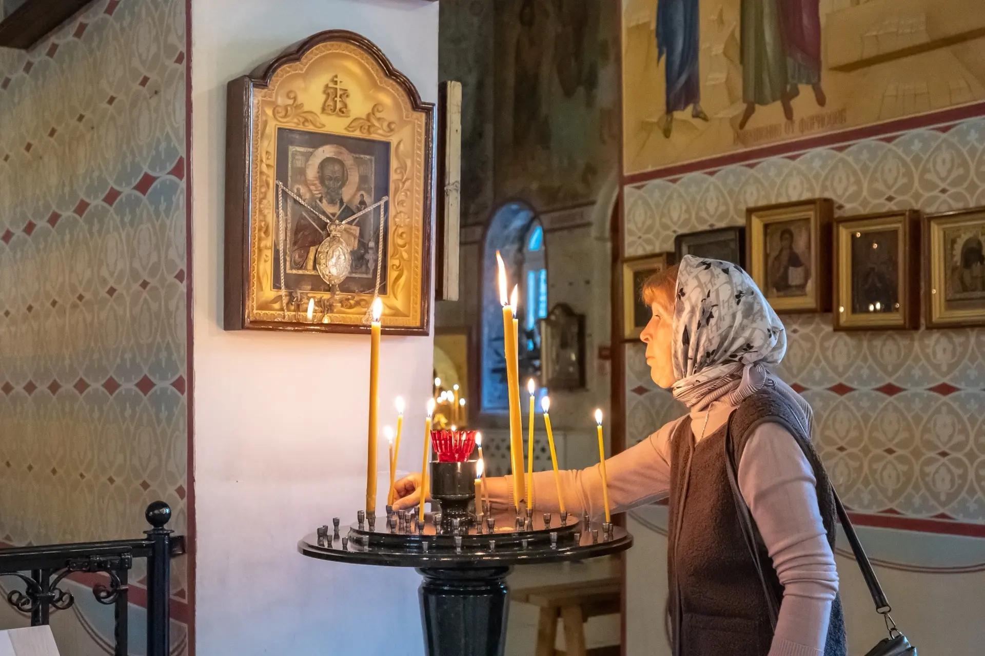 Литургия в пятницу 16-й седмицы по Пятидесятнице, прор. Захарии и прав. Елисаветы, родителей Иоанна Предтечи