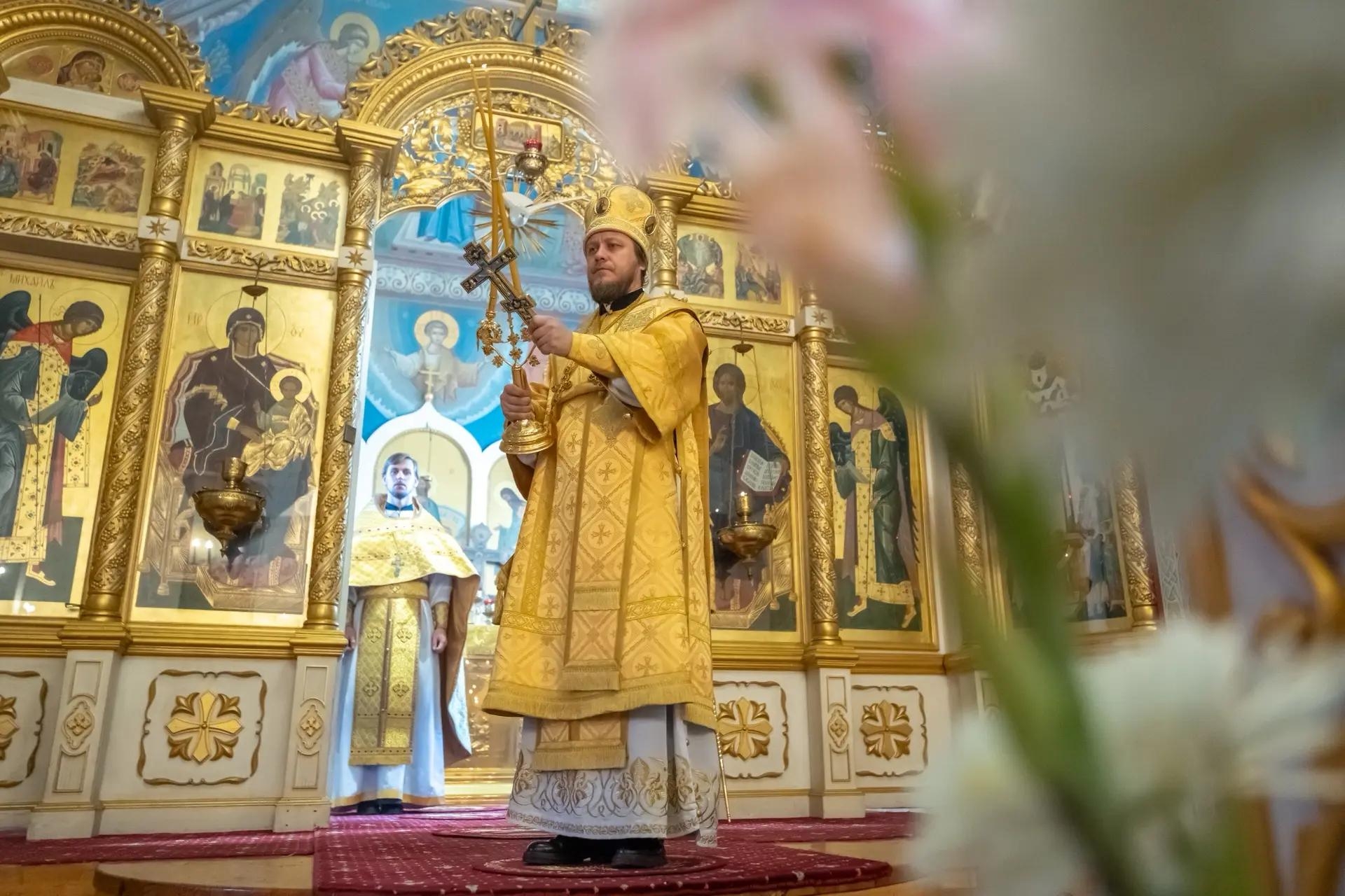Литургия в пятницу 16-й седмицы по Пятидесятнице, прор. Захарии и прав. Елисаветы, родителей Иоанна Предтечи