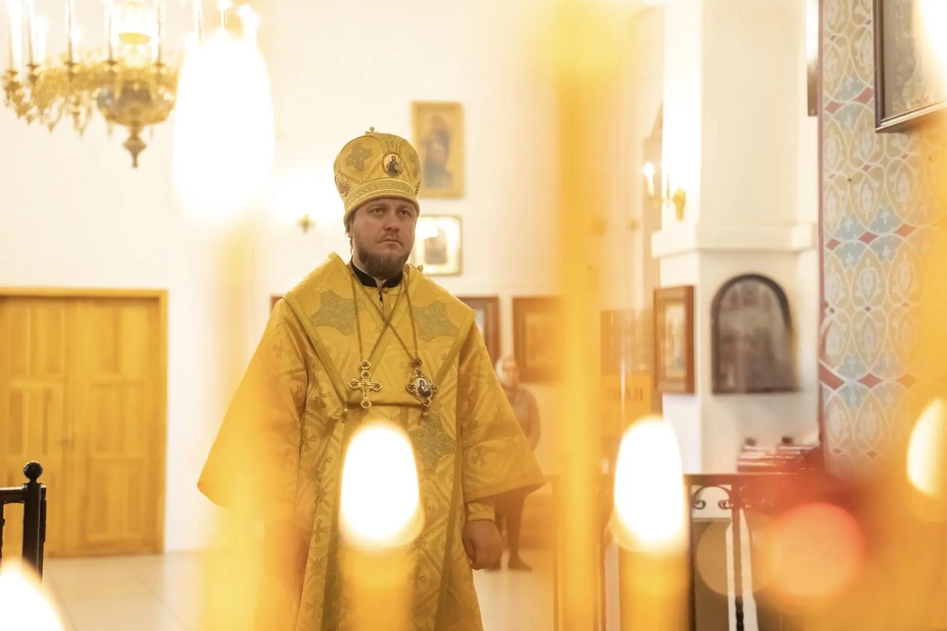 Литургия в среду 14-й седмицы по Пятидесятнице, прор. Самуила