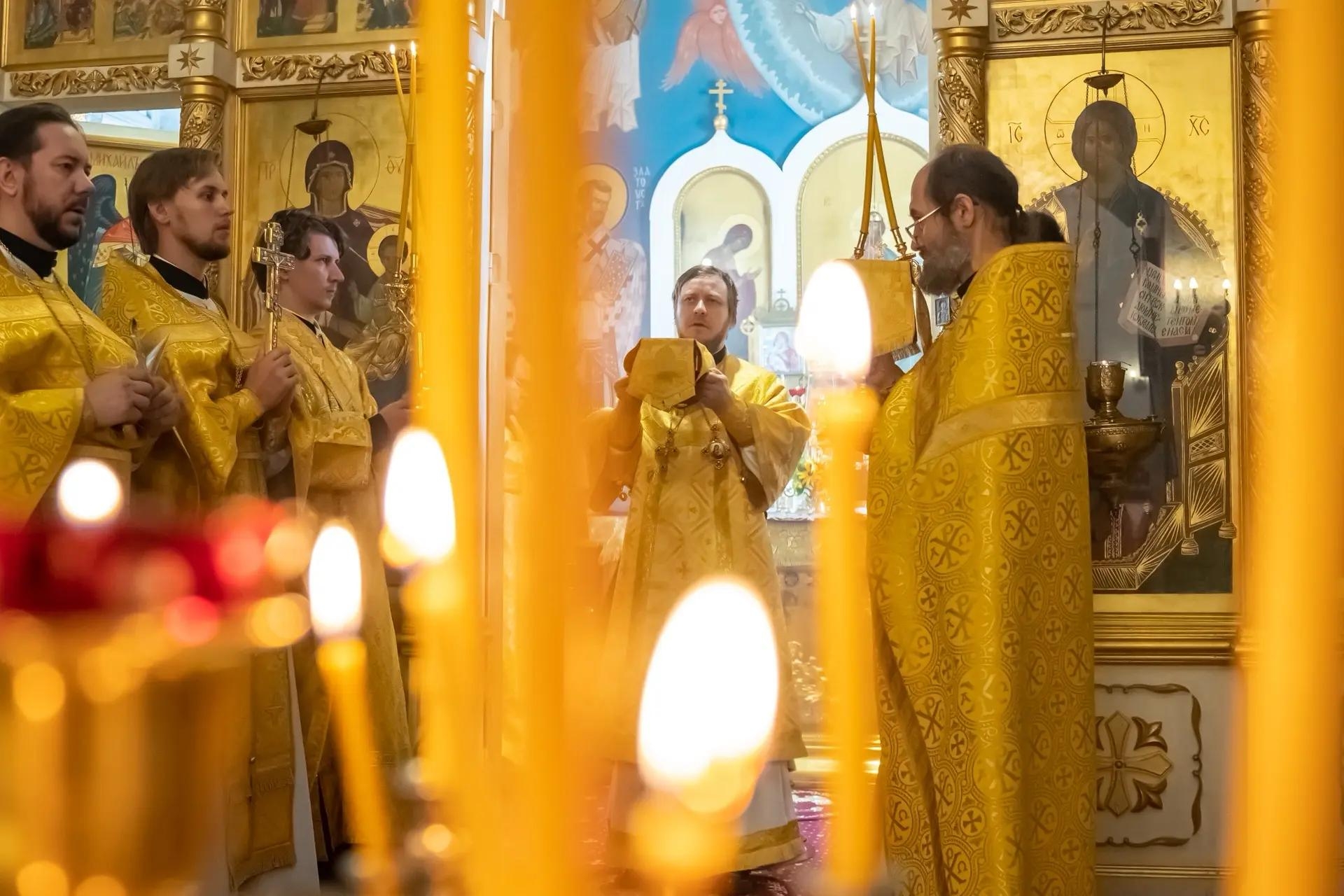 Литургия в среду 14-й седмицы по Пятидесятнице, прор. Самуила