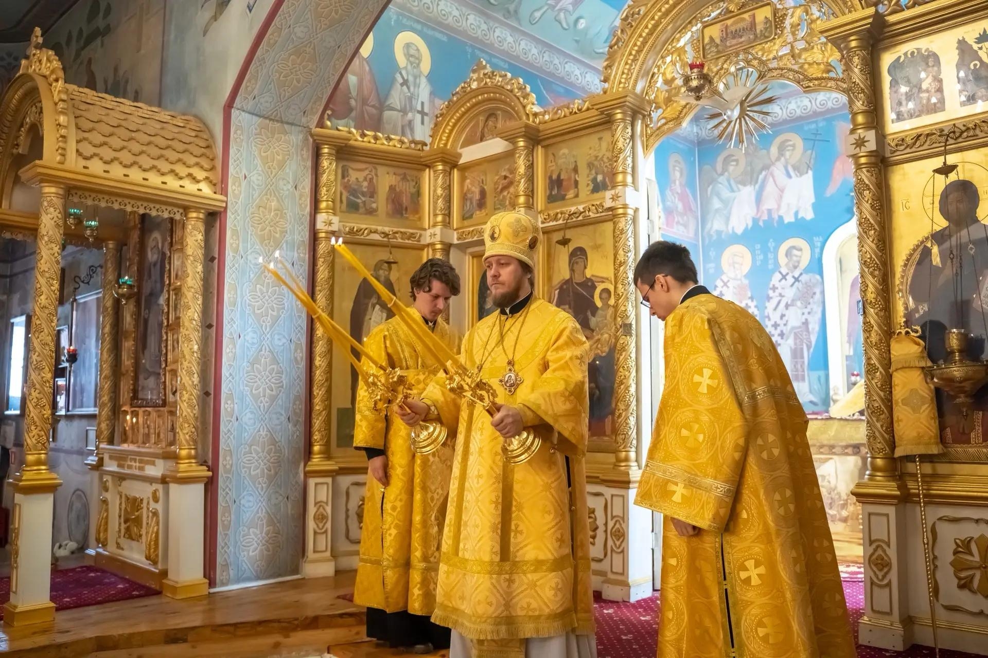 Литургия в среду 14-й седмицы по Пятидесятнице, прор. Самуила