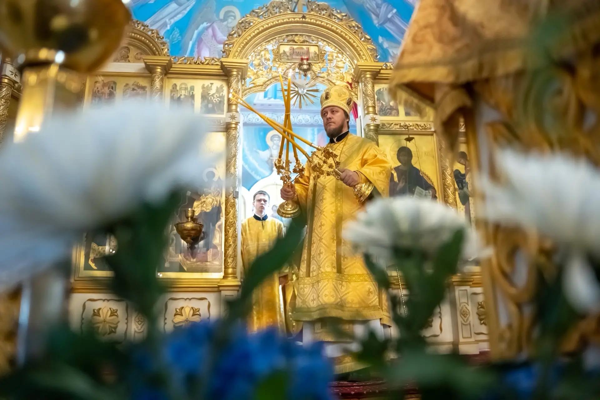 Литургия в среду 14-й седмицы по Пятидесятнице, прор. Самуила