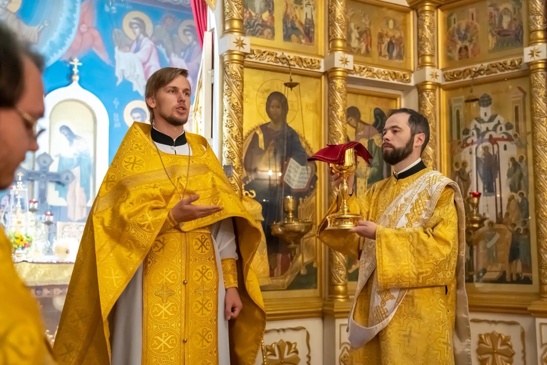 Литургия в среду 14-й седмицы по Пятидесятнице, прор. Самуила