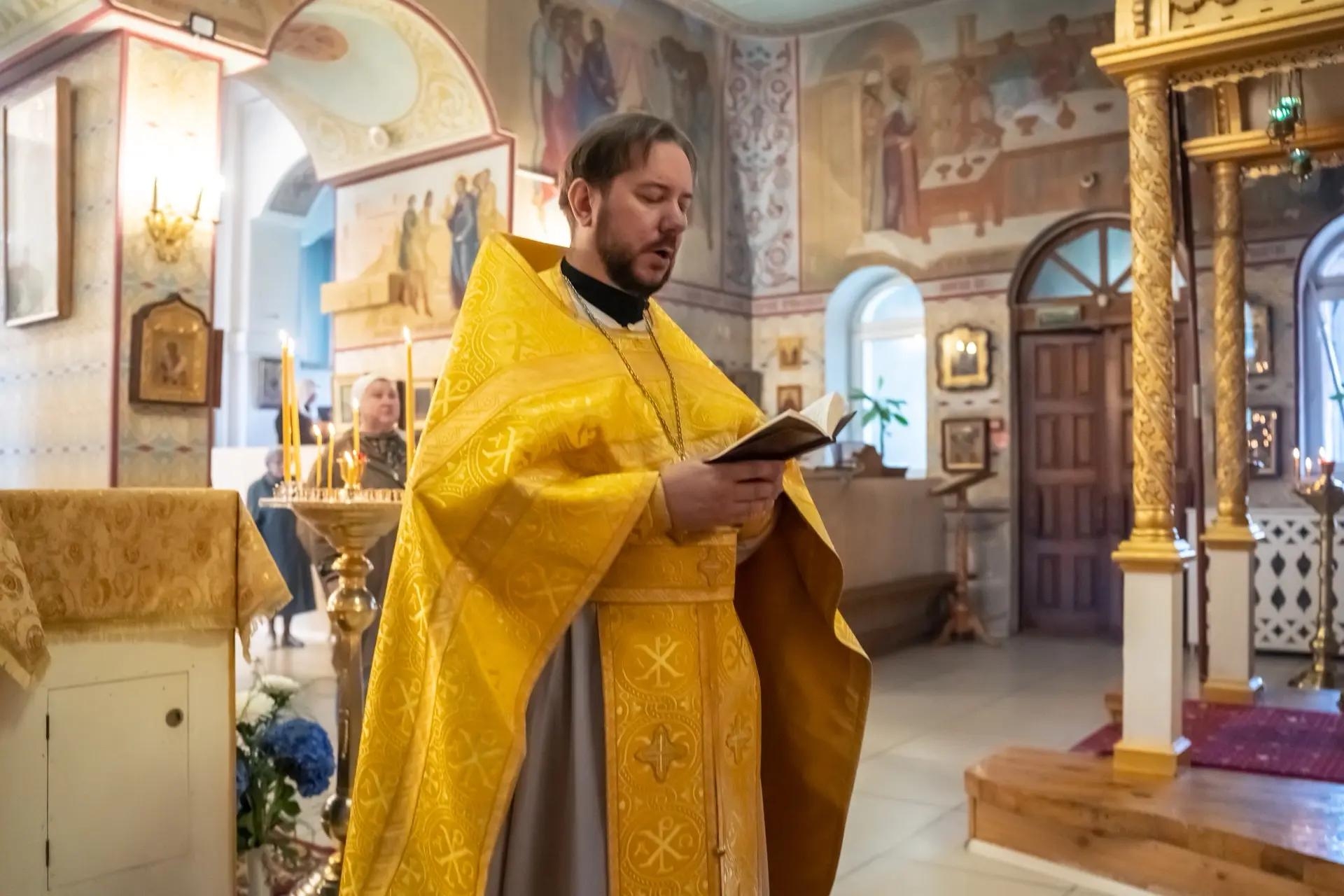 Литургия в среду 14-й седмицы по Пятидесятнице, прор. Самуила
