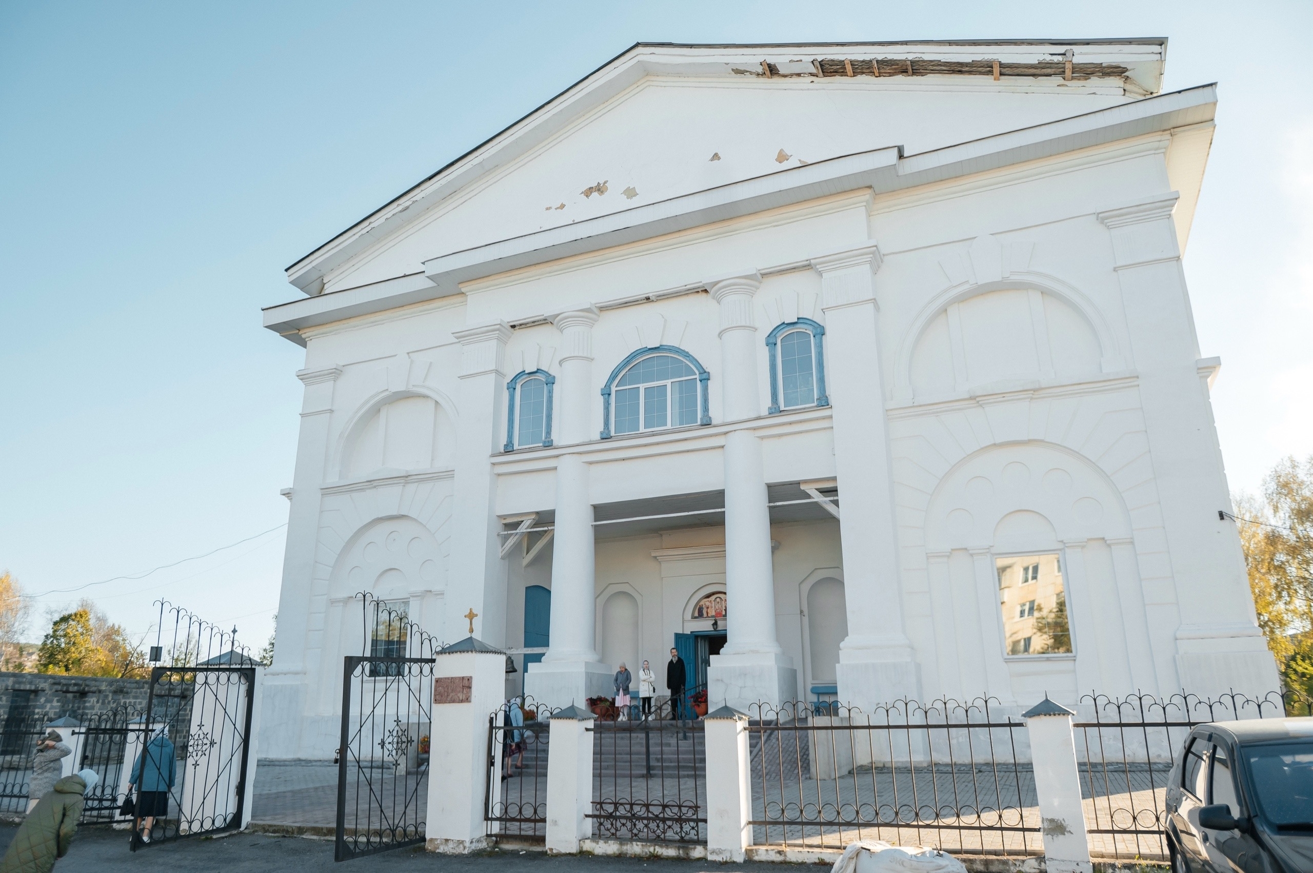 Литургия в субботу 16-й седмицы по Пятидесятнице, воспоминание чуда Архистратига Михаила, бывшего в Хонех в Иоанно-Предтеченском храме г. Катав-Ивановск