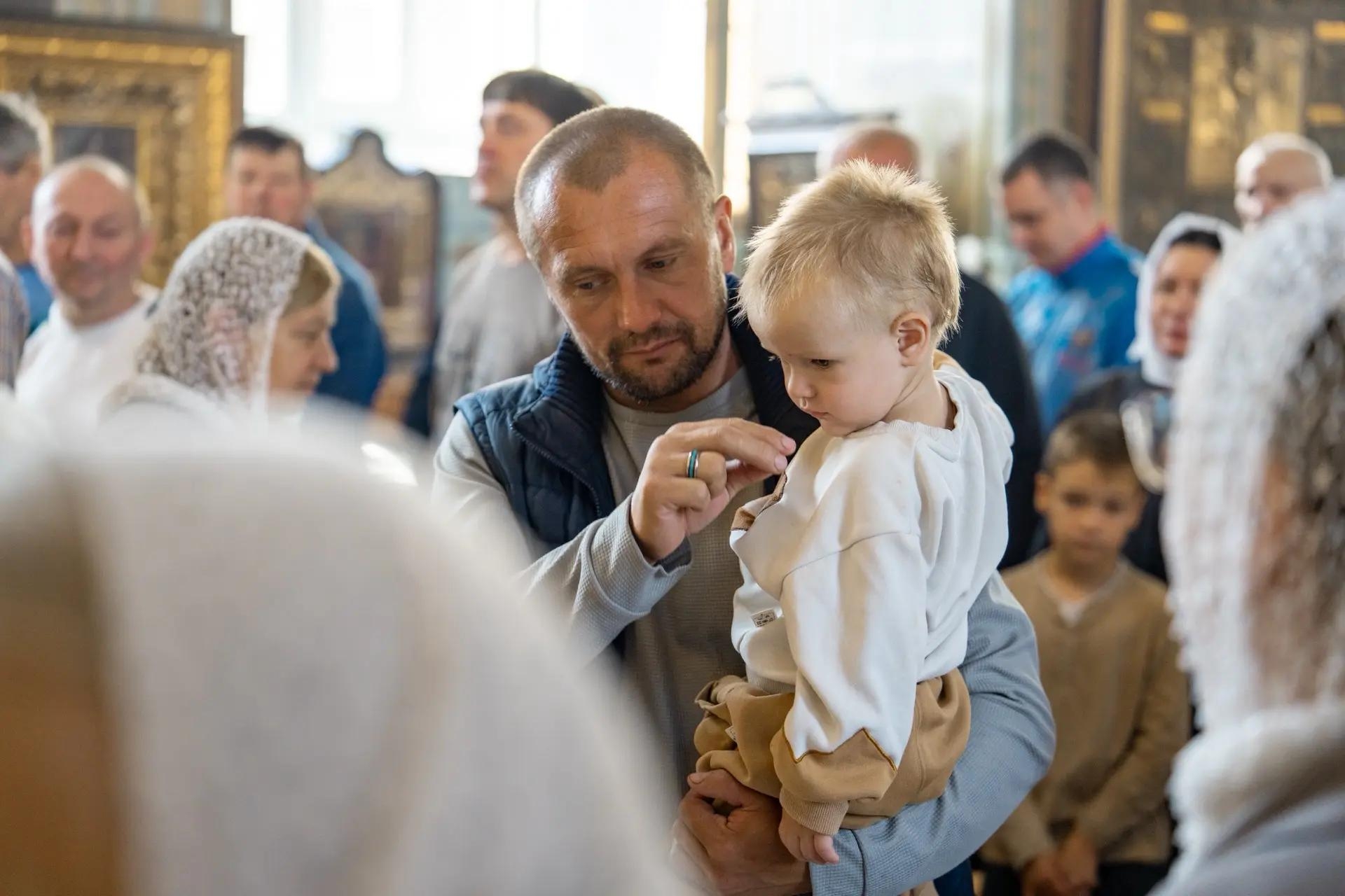 Литургия в Неделю 16-ю по Пятидесятнице, мч. Созонта Помпеольского в Никольском соборном храме г. Сатка