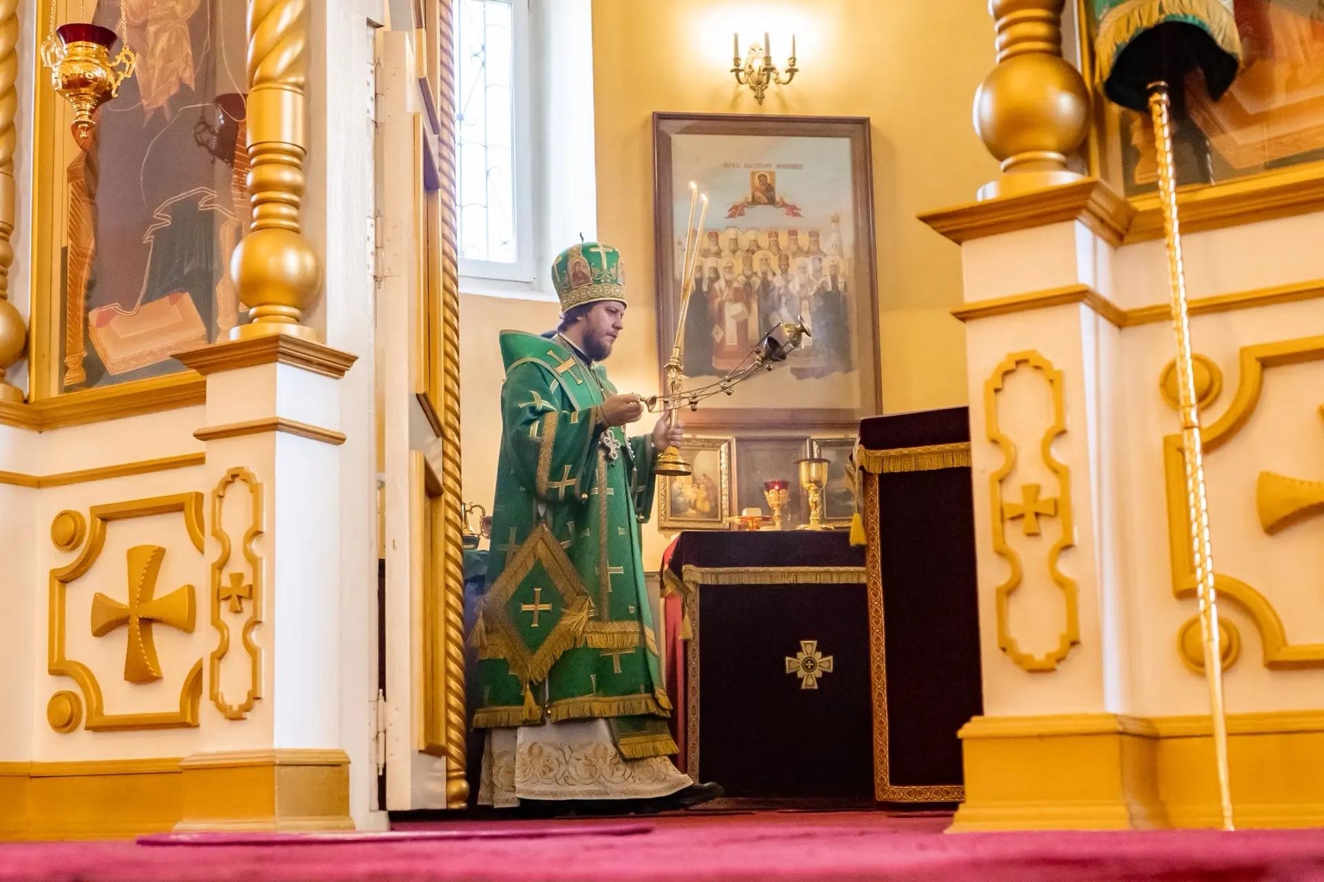 Литургия в пятницу 17-й седмицы по Пятидесятнице, прав. Симеона Верхотурского в Симеоновском храме г. Златоуст