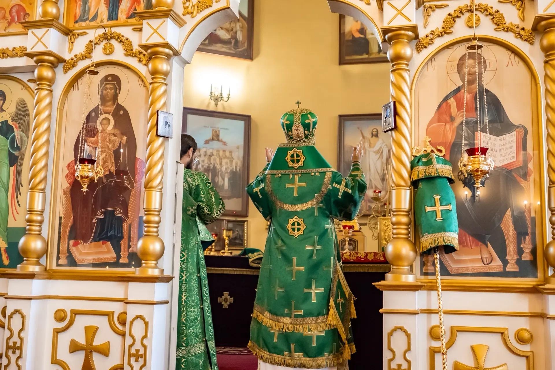 Литургия в пятницу 17-й седмицы по Пятидесятнице, прав. Симеона Верхотурского в Симеоновском храме г. Златоуст