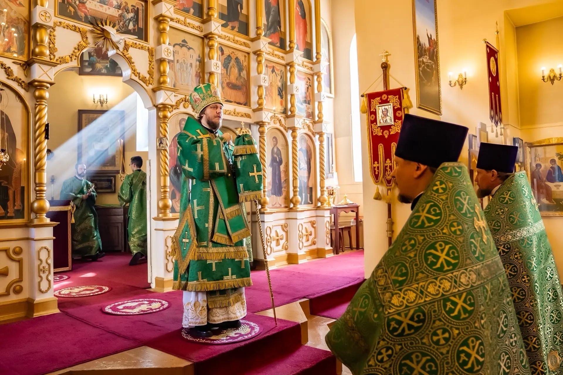 Литургия в пятницу 17-й седмицы по Пятидесятнице, прав. Симеона Верхотурского в Симеоновском храме г. Златоуст