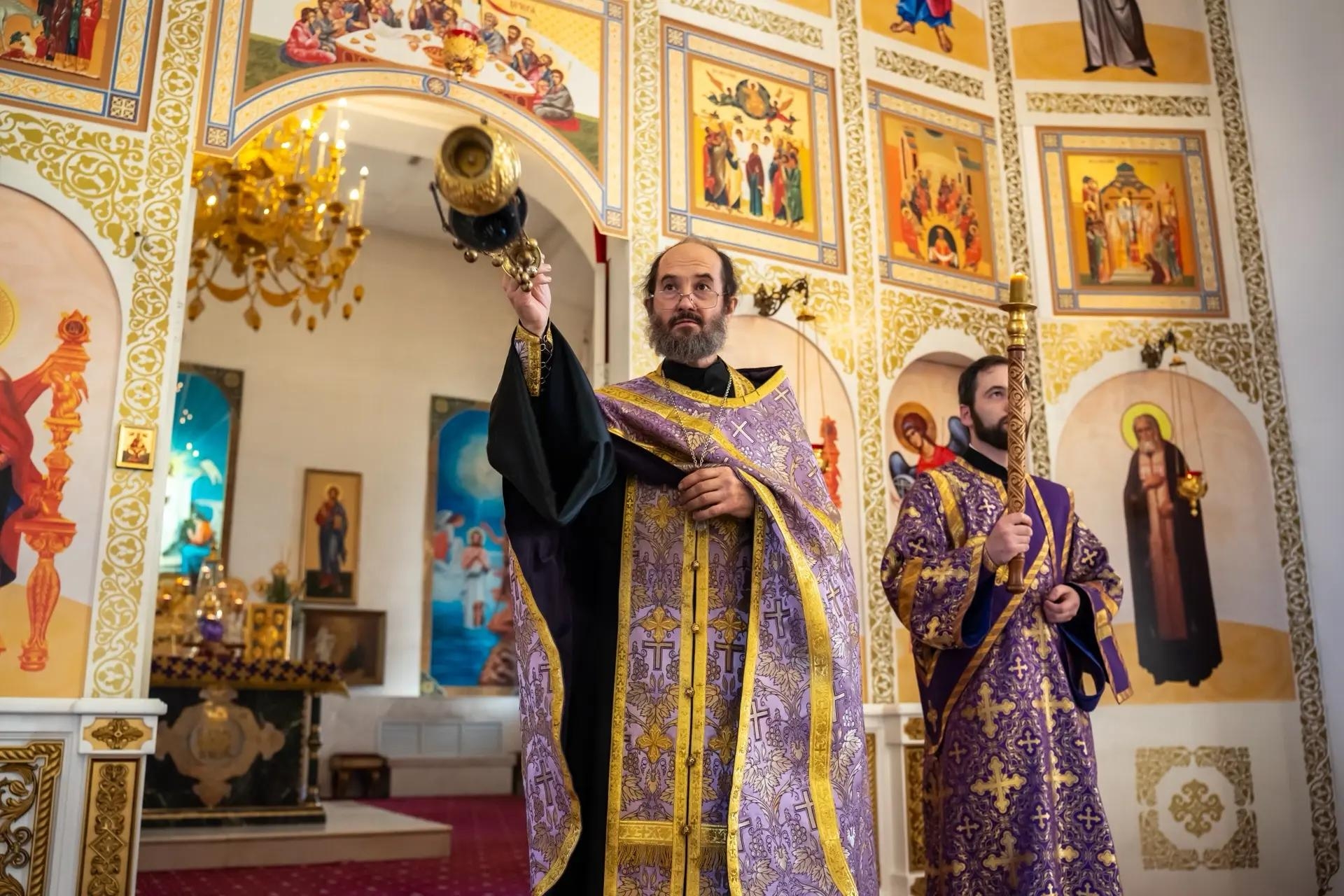 Всенощное бдение в канун Недели 17-й по Пятидесятнице, Воздвижения Честного и Животворящего Креста Господня