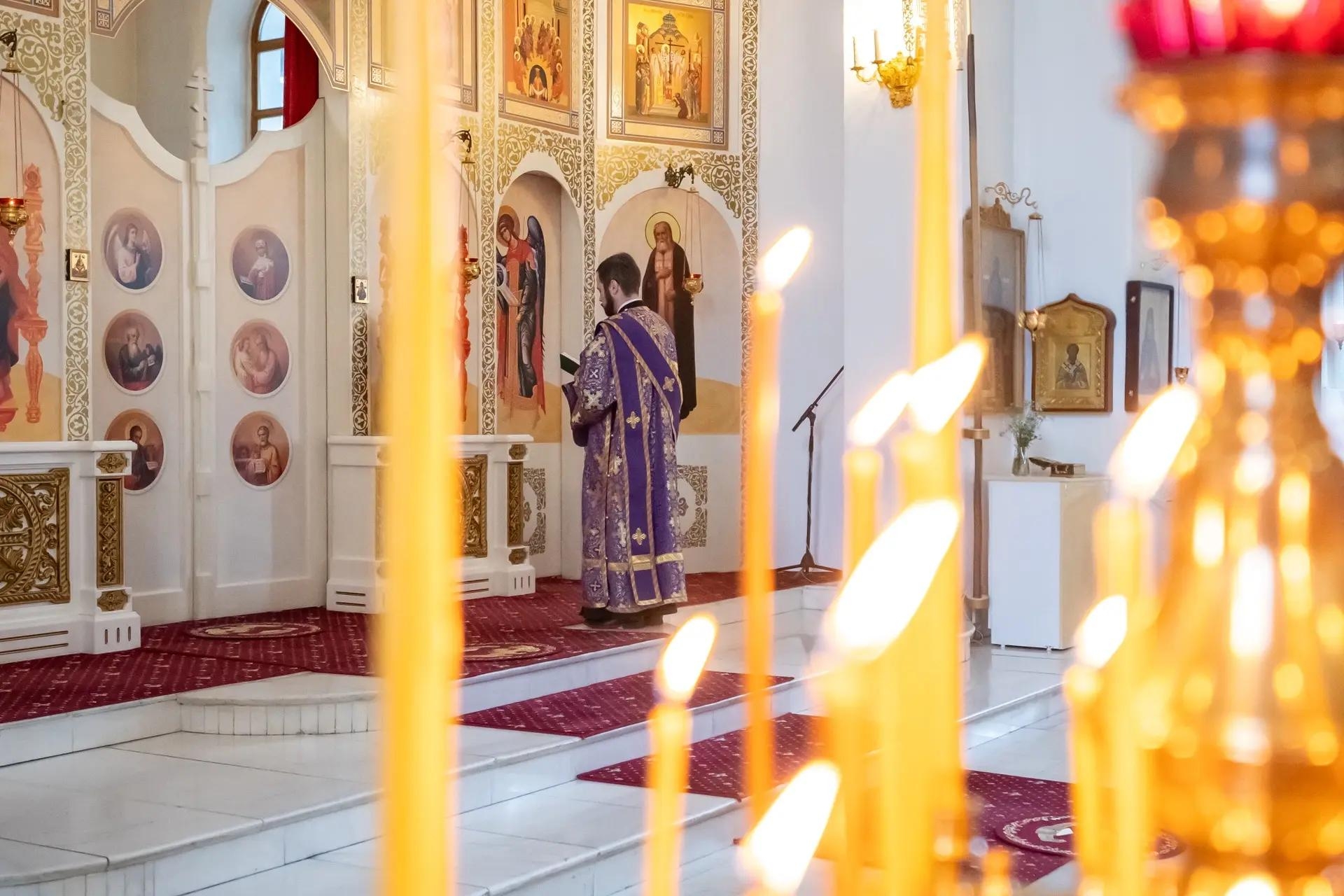 Всенощное бдение в канун Недели 17-й по Пятидесятнице, Воздвижения Честного и Животворящего Креста Господня