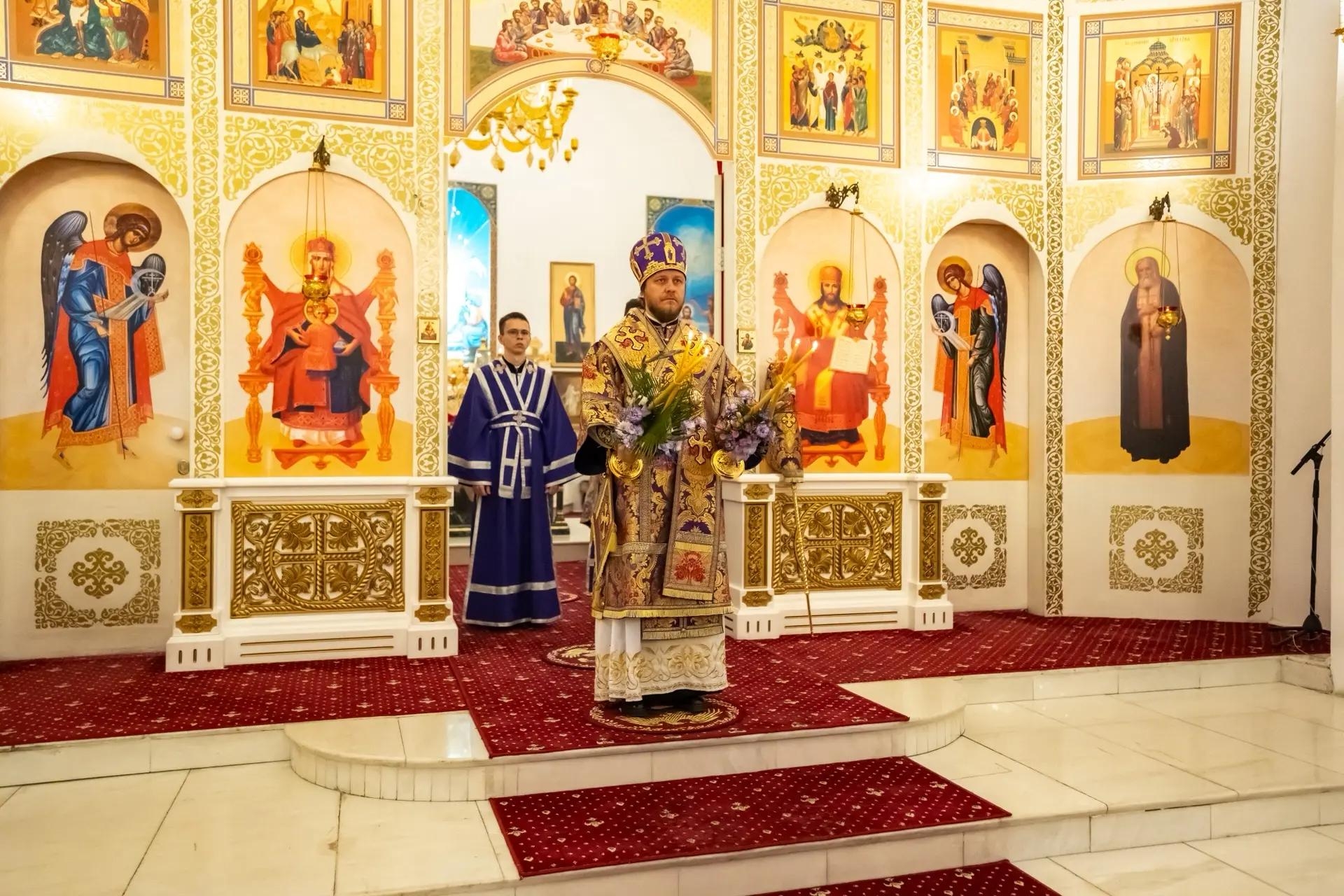 Всенощное бдение в канун Недели 17-й по Пятидесятнице, Воздвижения Честного и Животворящего Креста Господня