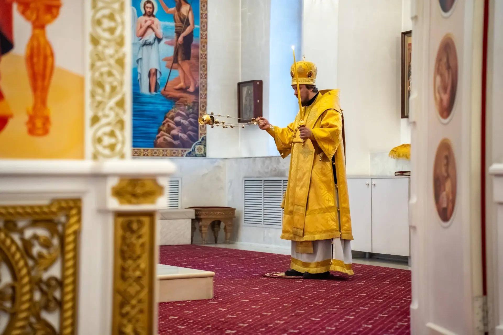 Всенощное бдение в канун Недели 18-й по Пятидесятнице, по Воздвижении, свт. Димитрия, митр. Ростовского