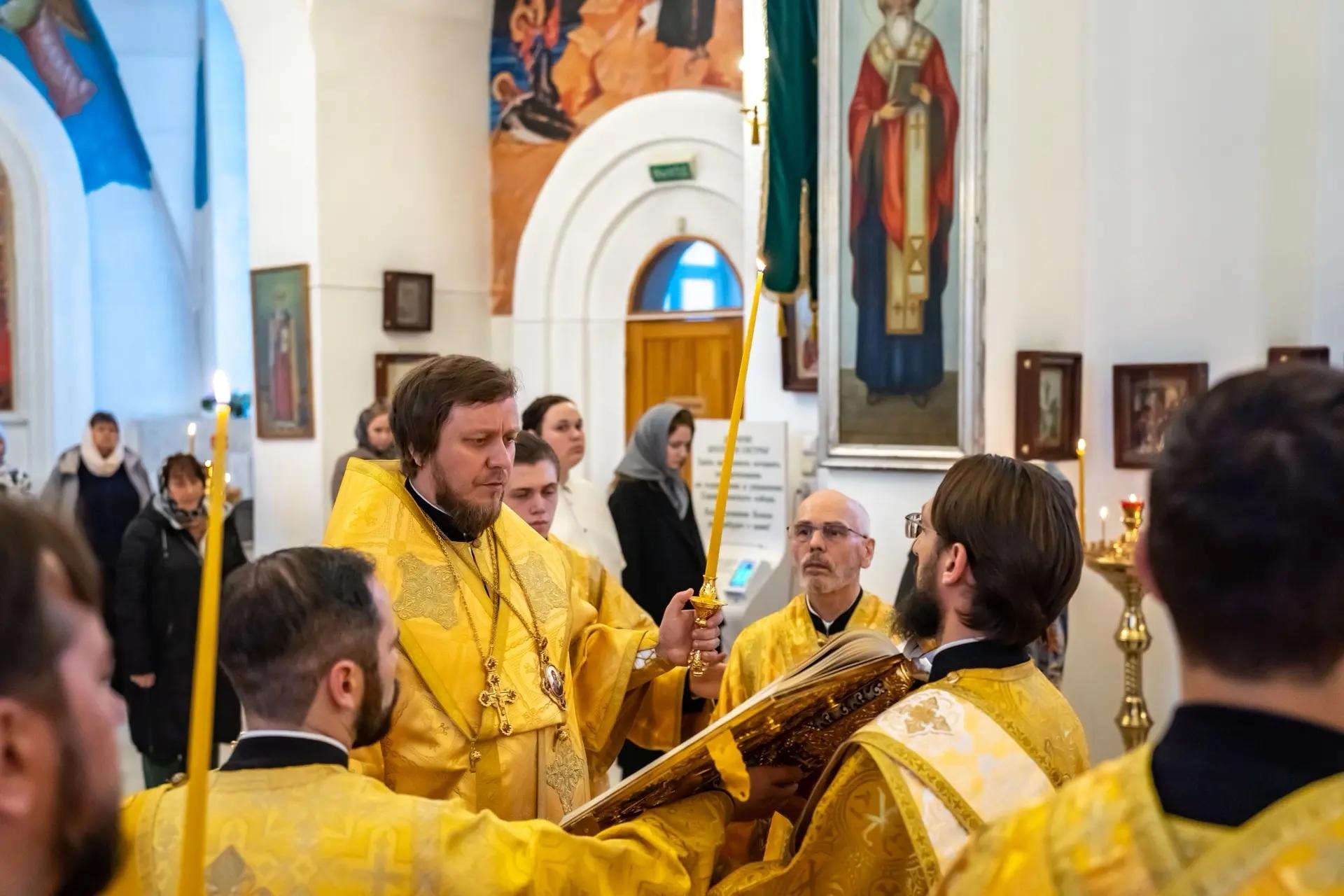 Всенощное бдение в канун Недели 18-й по Пятидесятнице, по Воздвижении, свт. Димитрия, митр. Ростовского