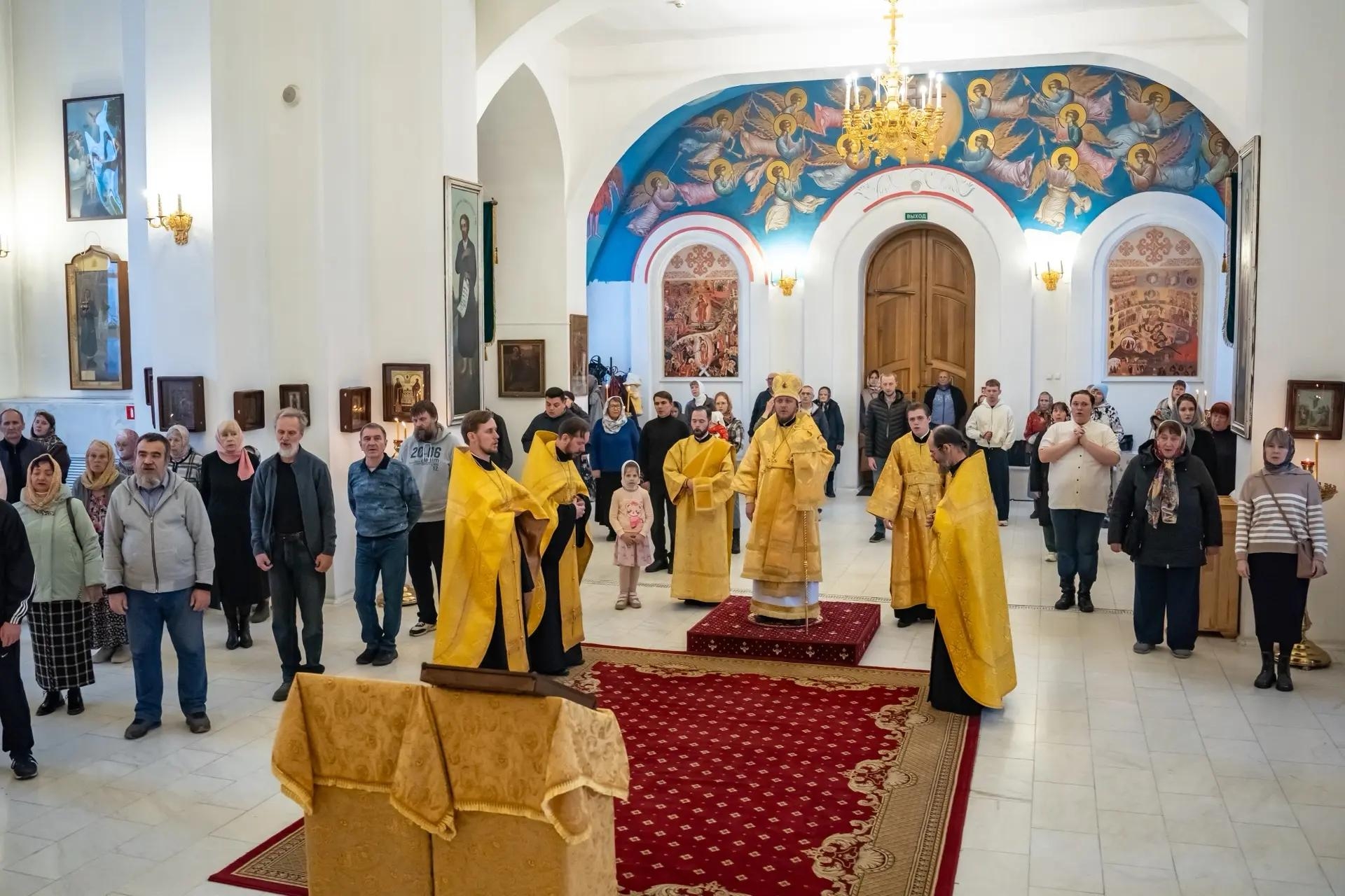 Всенощное бдение в канун Недели 18-й по Пятидесятнице, по Воздвижении, свт. Димитрия, митр. Ростовского
