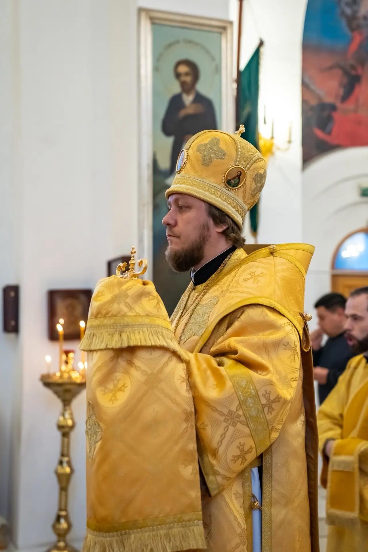 Всенощное бдение в канун Недели 18-й по Пятидесятнице, по Воздвижении, свт. Димитрия, митр. Ростовского