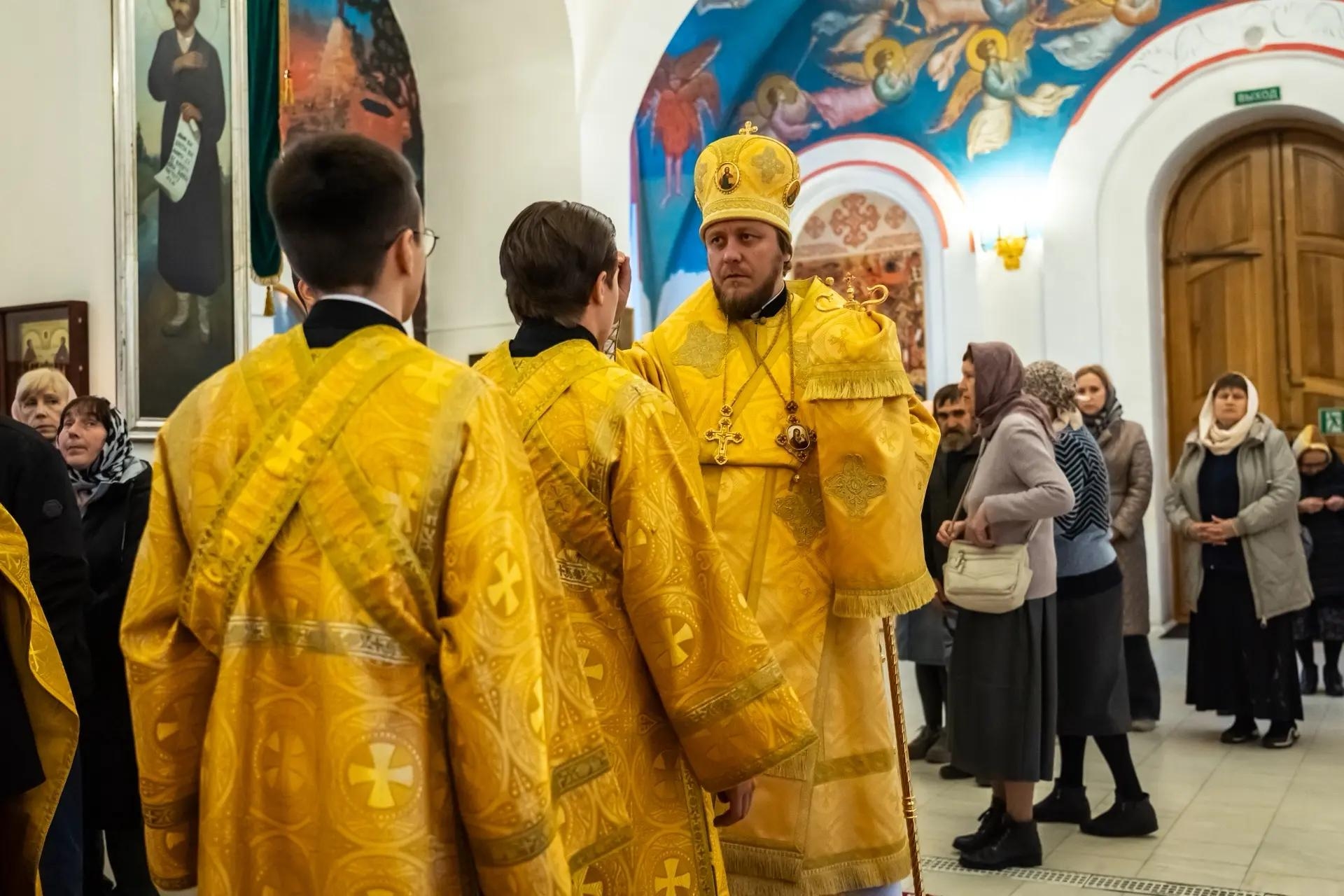 Всенощное бдение в канун Недели 18-й по Пятидесятнице, по Воздвижении, свт. Димитрия, митр. Ростовского