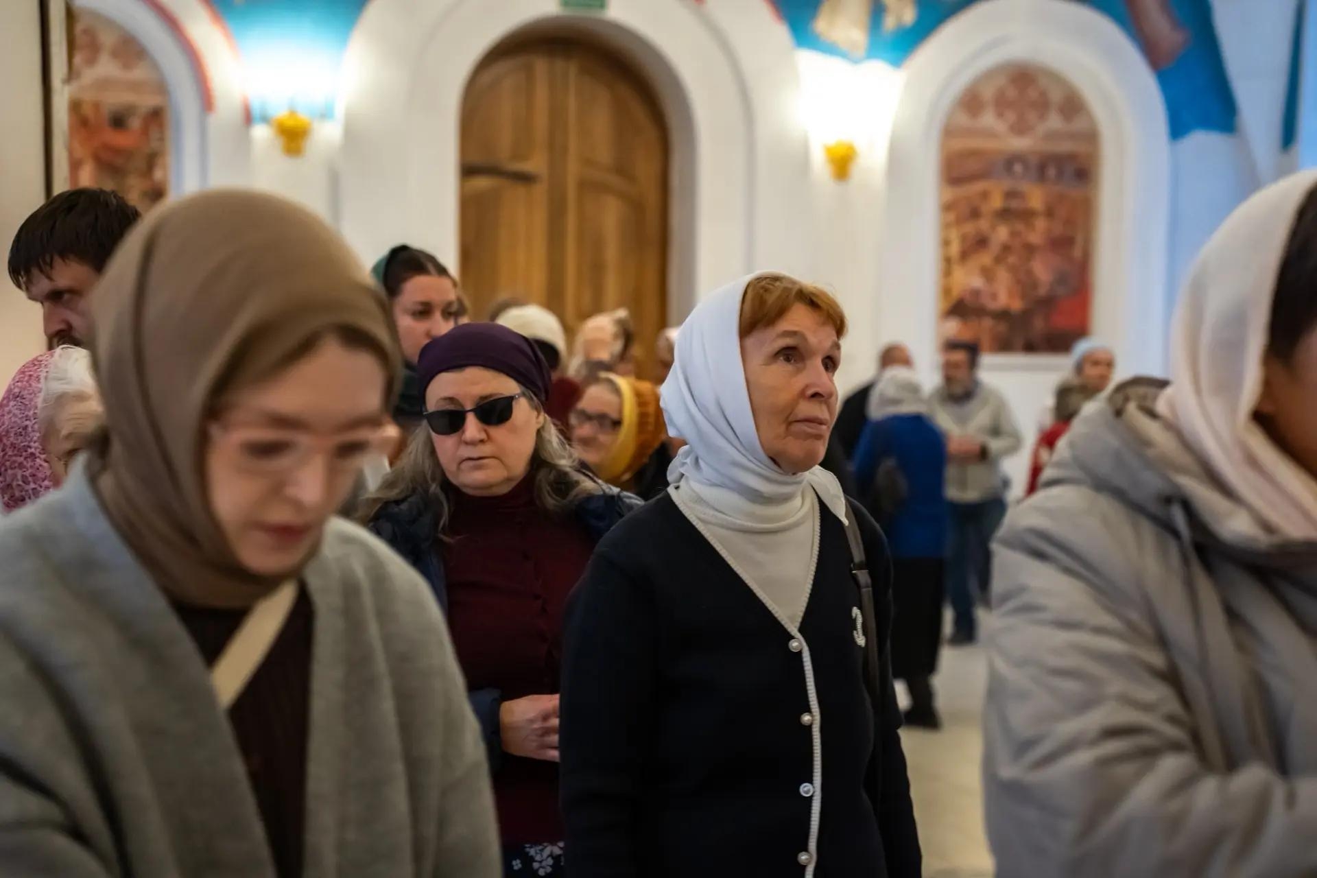 Всенощное бдение в канун Недели 18-й по Пятидесятнице, по Воздвижении, свт. Димитрия, митр. Ростовского