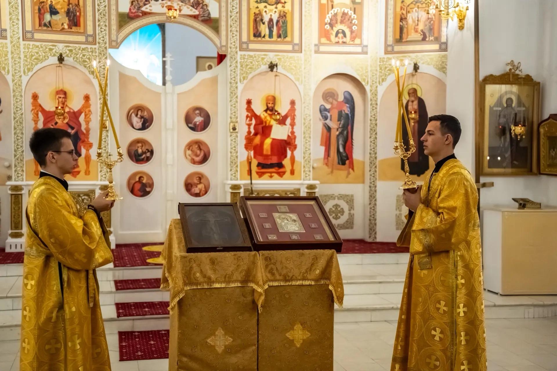 Всенощное бдение в канун Недели 18-й по Пятидесятнице, по Воздвижении, свт. Димитрия, митр. Ростовского