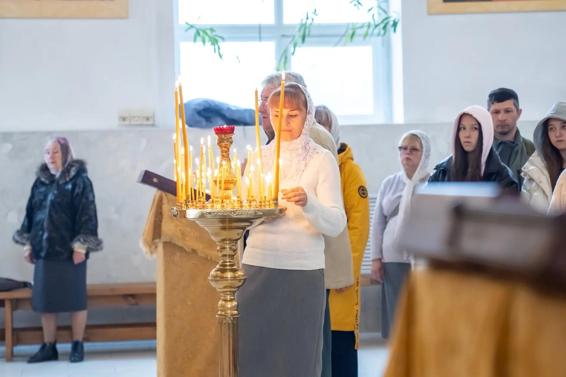 Литургия в Неделю 18-ую по Пятидесятнице, свт. Димитрия, митр. Ростовского