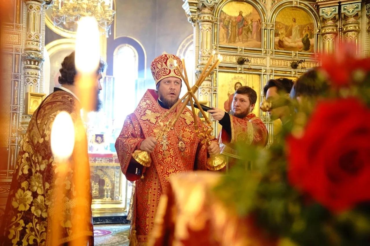 Божественная литургия в день памяти сщмч. Петра (Полянского), митрополита Крутицкого в Свято-Симеоновском кафедральном соборе г. Челябинск
