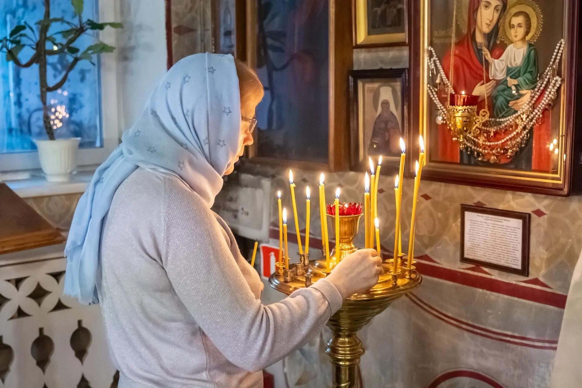 Всенощное бдение в канун Покрова Пресвятой Владычицы нашей Богородицы и Приснодевы Марии