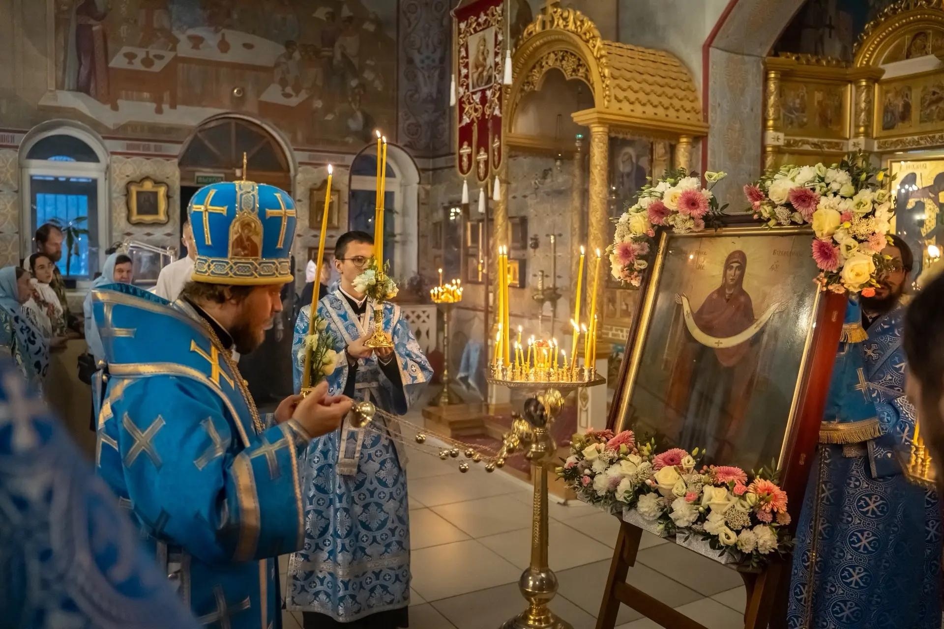 Всенощное бдение в канун Покрова Пресвятой Владычицы нашей Богородицы и Приснодевы Марии