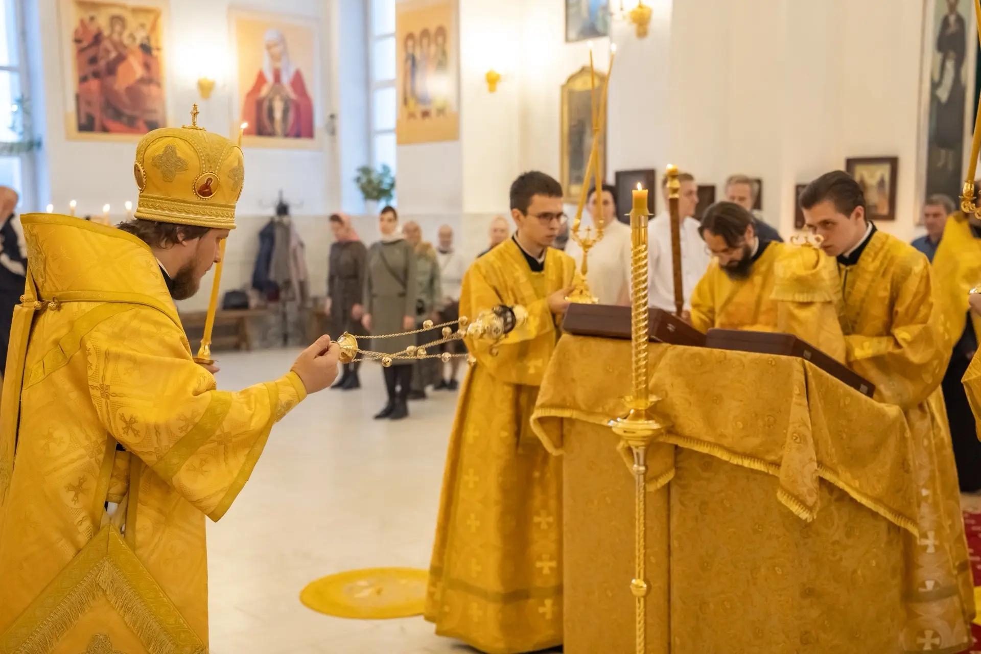 Всенощное бдение в канун Недели 20-й по Пятидесятнице, Собора Московских святителей