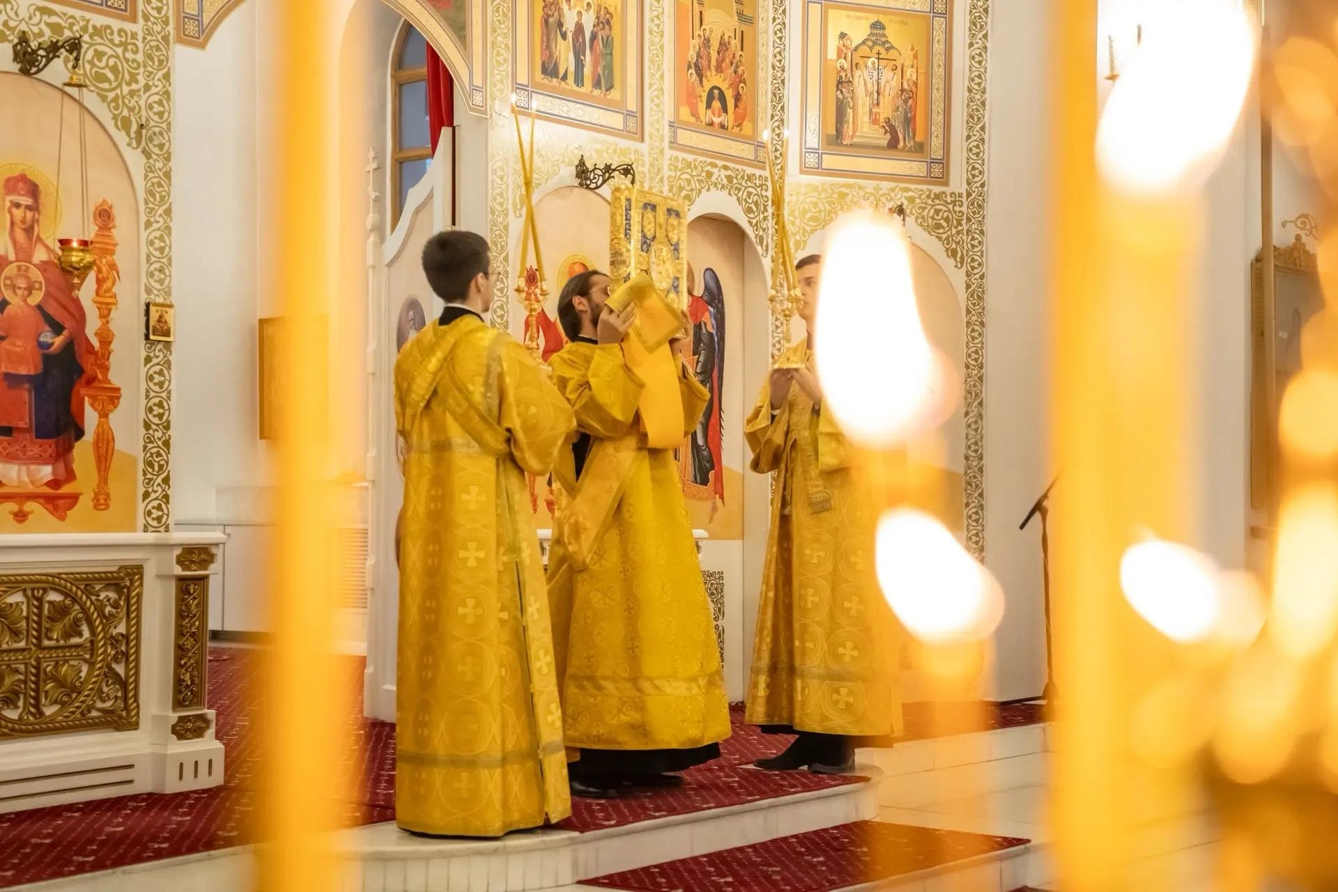 Всенощное бдение в канун Недели 20-й по Пятидесятнице, Собора Московских святителей