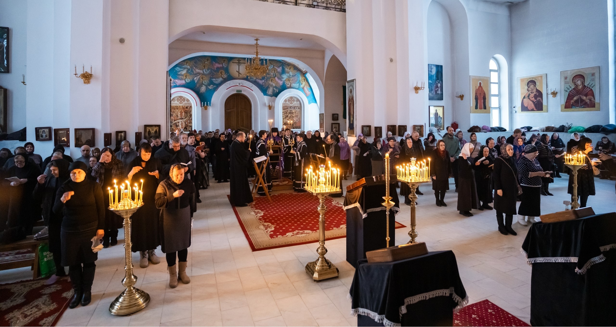 Великое повечерие с чтением Покаянного канона преподобного Андрея Критского