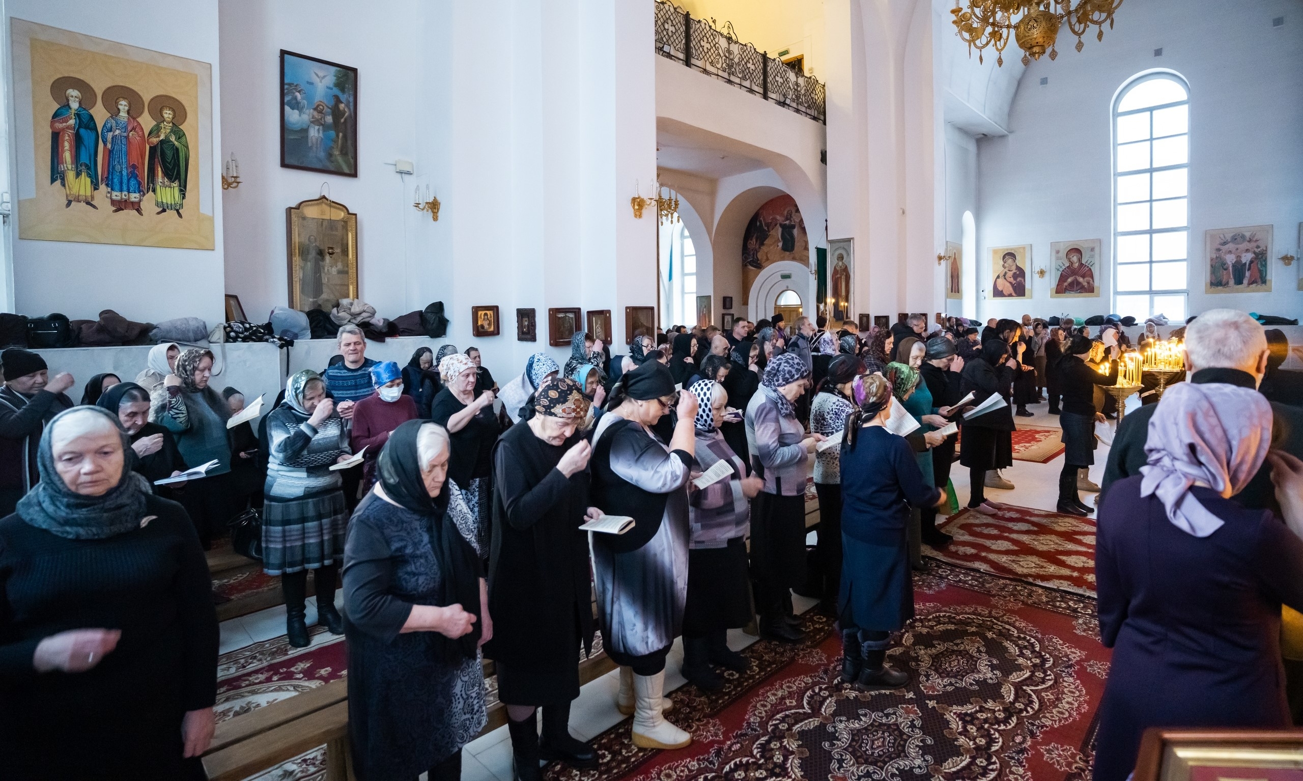 Великое повечерие с чтением Покаянного канона преподобного Андрея Критского