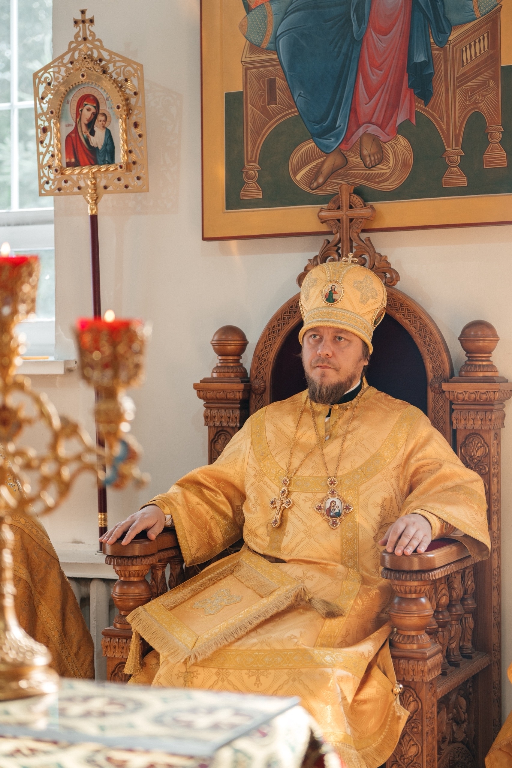 Божественная литургия в Покровском храме г. Трехгорный
