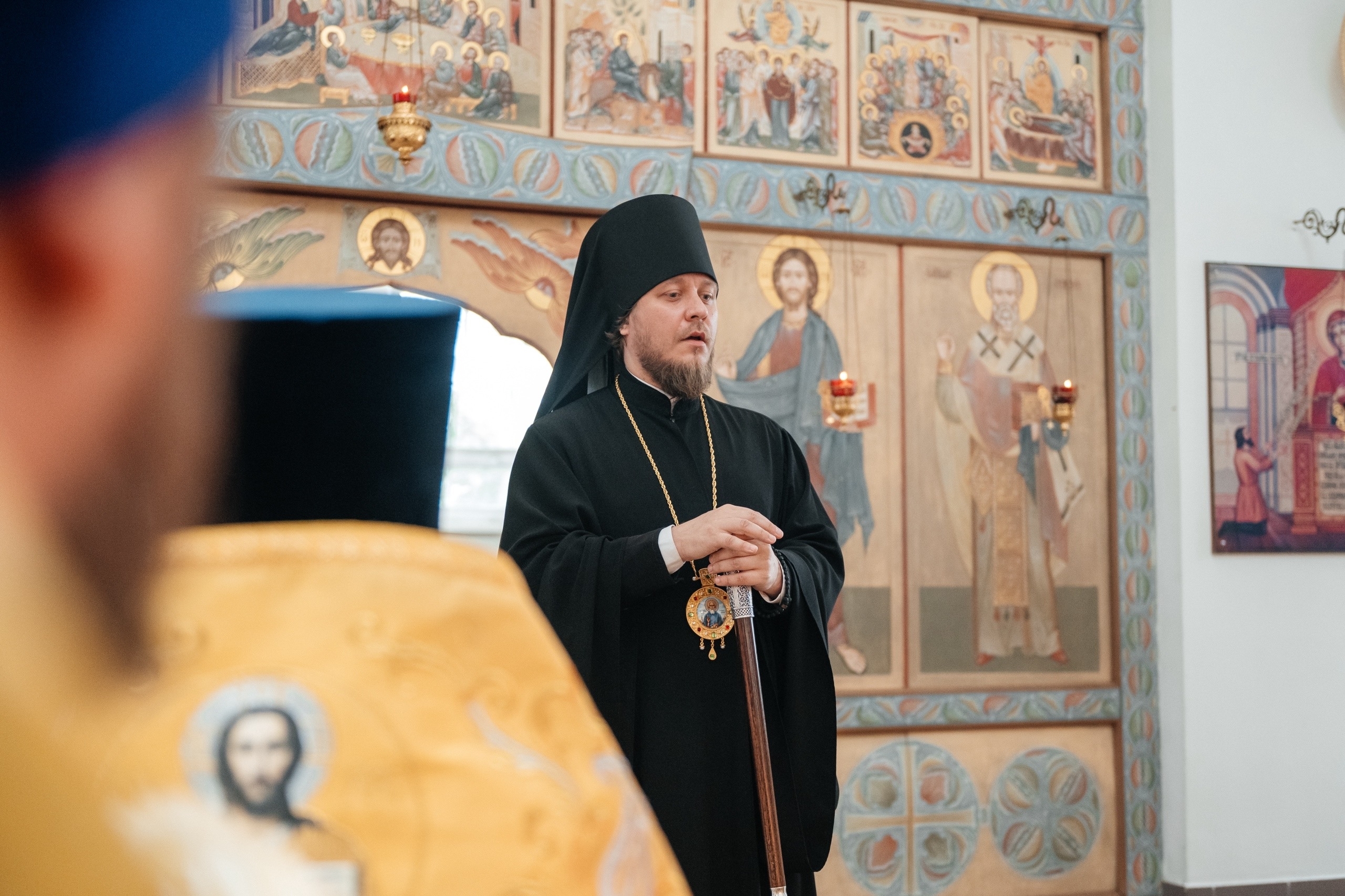 Божественная литургия в Покровском храме г. Трехгорный