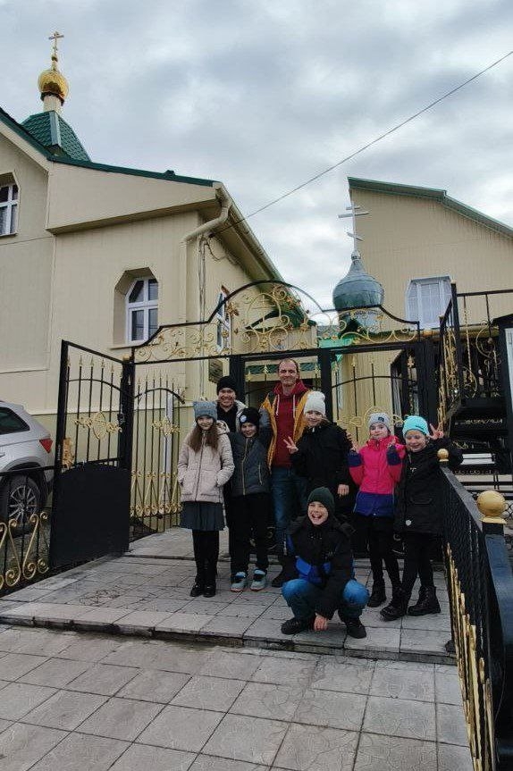 ОКОРМЛЕНИЕ БОЛЯЩИХ И ДЕТЕЙ ИЗ ЦЕНТРА ПОМОЩИ ДЕТЯМ