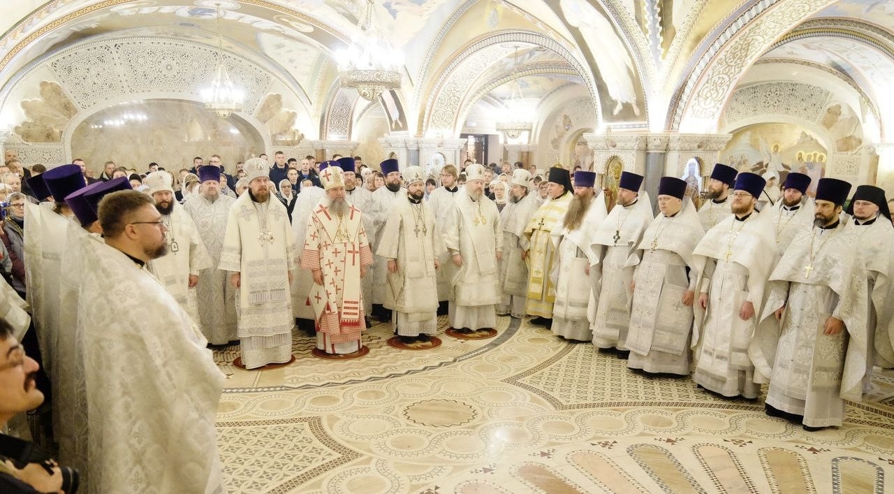 СОБОРНОЕ БОГОСЛУЖЕНИЕ В КАФЕДРАЛЬНОМ СОБОРЕ РОЖДЕСТВА ХРИСТОВА Г. ЧЕЛЯБИНСК