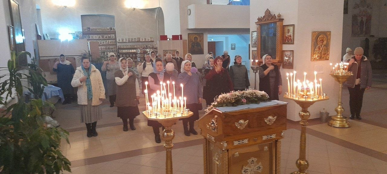 ПРЕСТОЛЬНЫЙ ПРАЗДНИК ВВЕДЕНСКОГО ХРАМА Г. МИНЬЯР