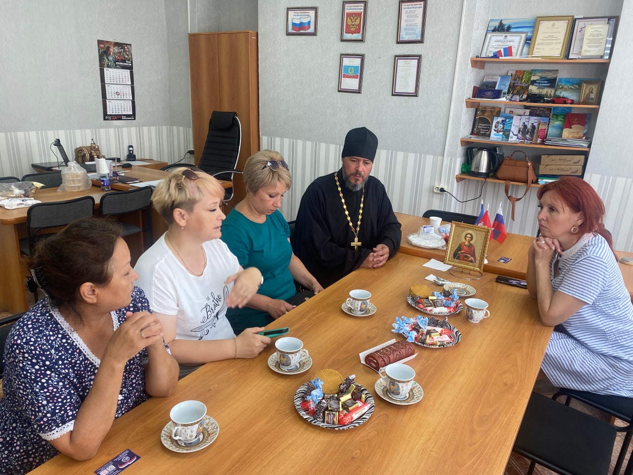 ВСТРЕЧА С РУКОВОДИТЕЛЕМ «СОЮЗА ОФИЦЕРСКИХ ЖЕН»