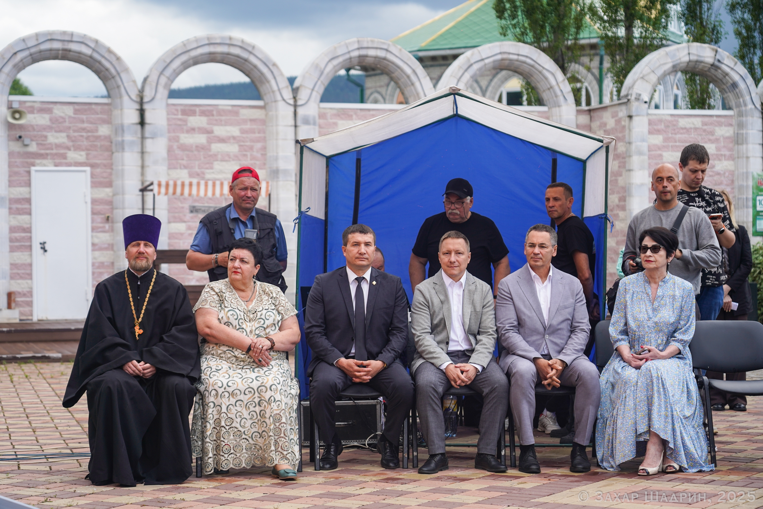 ДЕНЬ СЕМЬИ, ЛЮБВИ И ВЕРНОСТИ В ПАРКЕ БАЖОВА