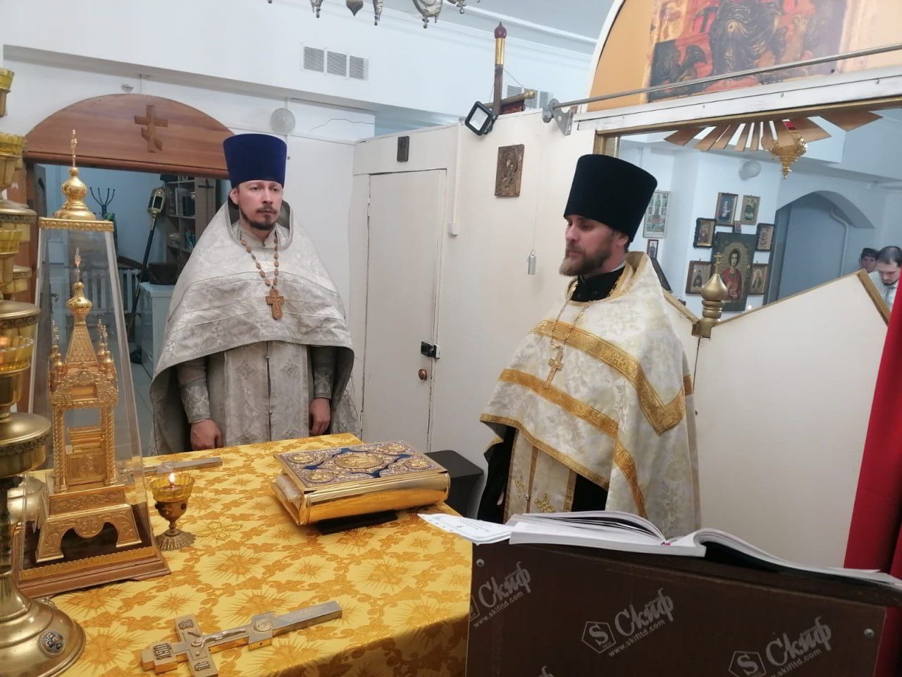 ПРЕСТОЛЬНЫЙ ПРАЗДНИК В ПРИДЕЛЕ ТРЕХ СВЯТИТЕЛЕЙ ПОКРОВСКОГО ХРАМА Г. ТРЕХГОРНЫЙ