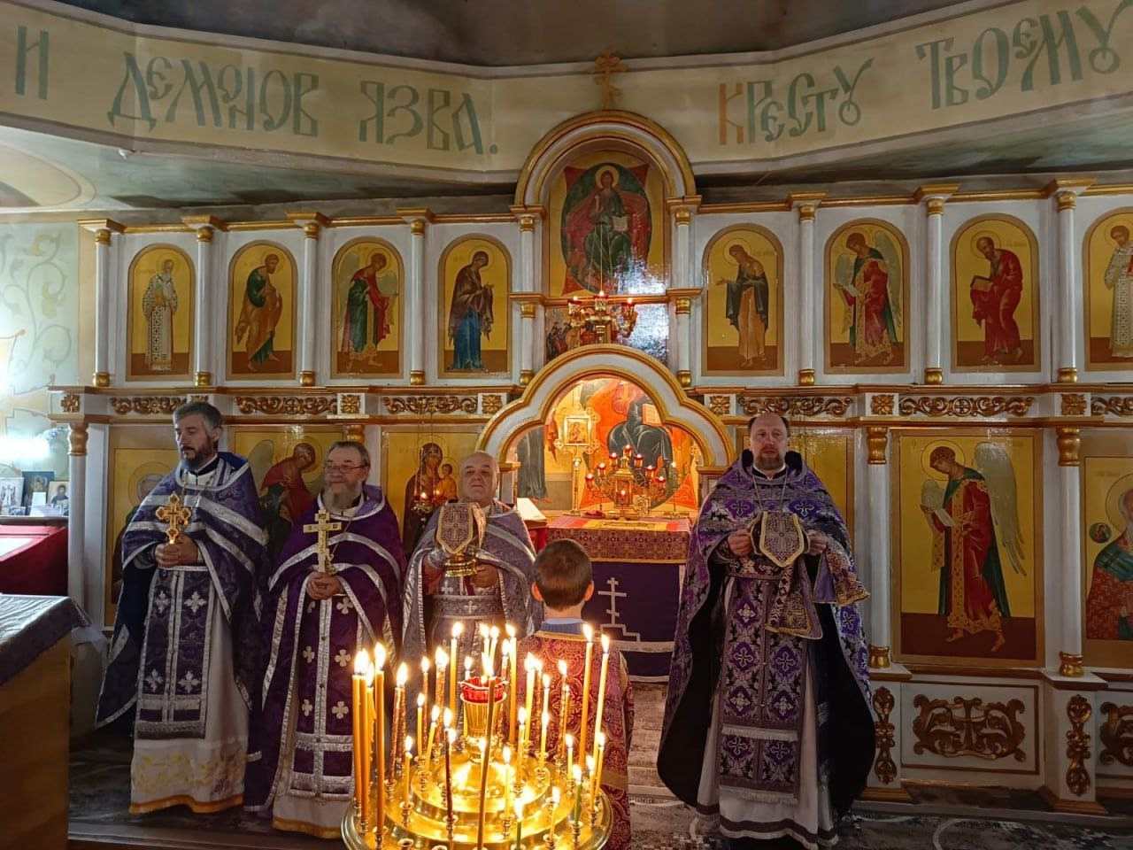 ПРЕСТОЛЬНЫЙ ПРАЗДНИК В КРЕСТОВОЗДВИЖЕНСКОМ ХРАМЕ Г. БАКАЛ