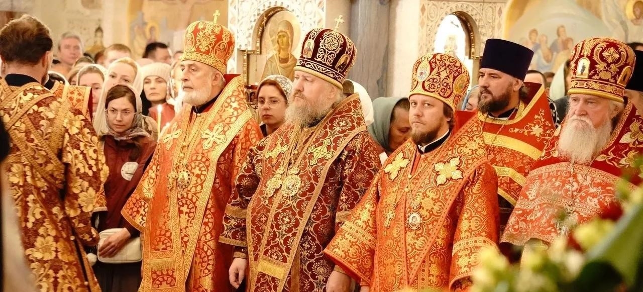 БОГОСЛУЖЕНИЕ В ХРИСТОРОЖДЕСТВЕНСКОМ КАФЕДРАЛЬНОМ СОБОРЕ Г. ЧЕЛЯБИНСК